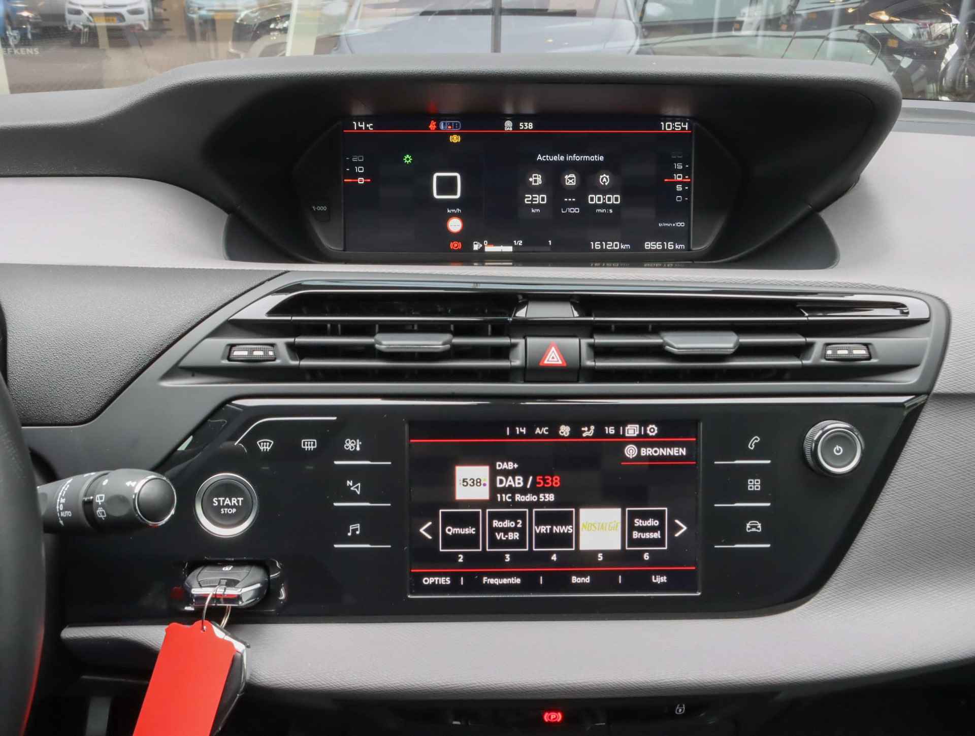 Citroen Grand C4 SpaceTourer 1.2 130 PK Feel Navigatie | Parkeersensoren | 7 Zits | DAB+ met Apple CarPlay - 12/48