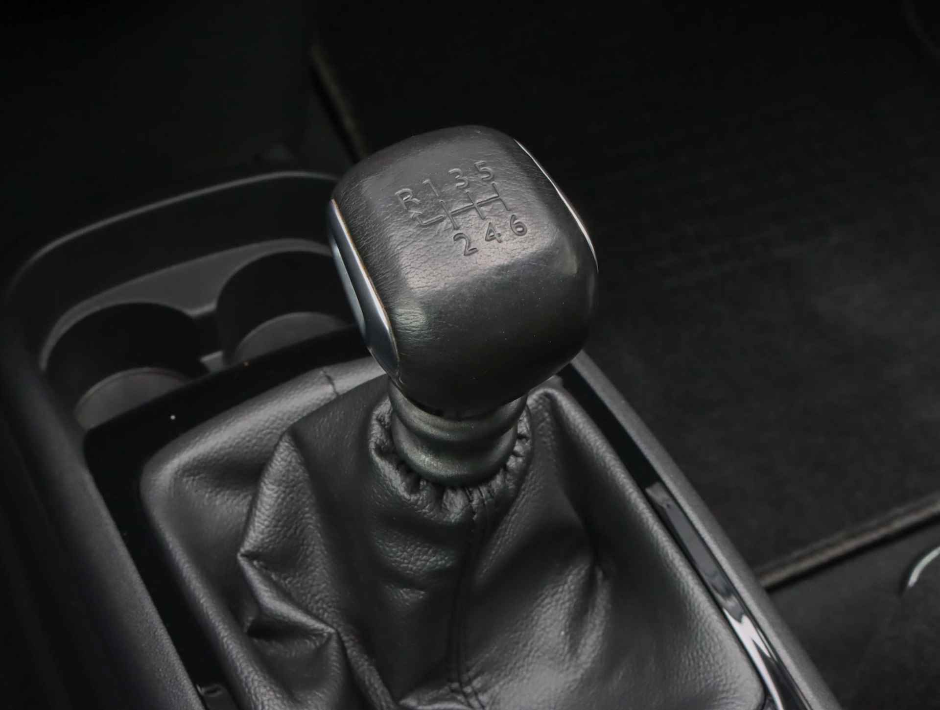 Citroen Grand C4 SpaceTourer 1.2 130 PK Feel Navigatie | Parkeersensoren | 7 Zits | DAB+ met Apple CarPlay - 20/48