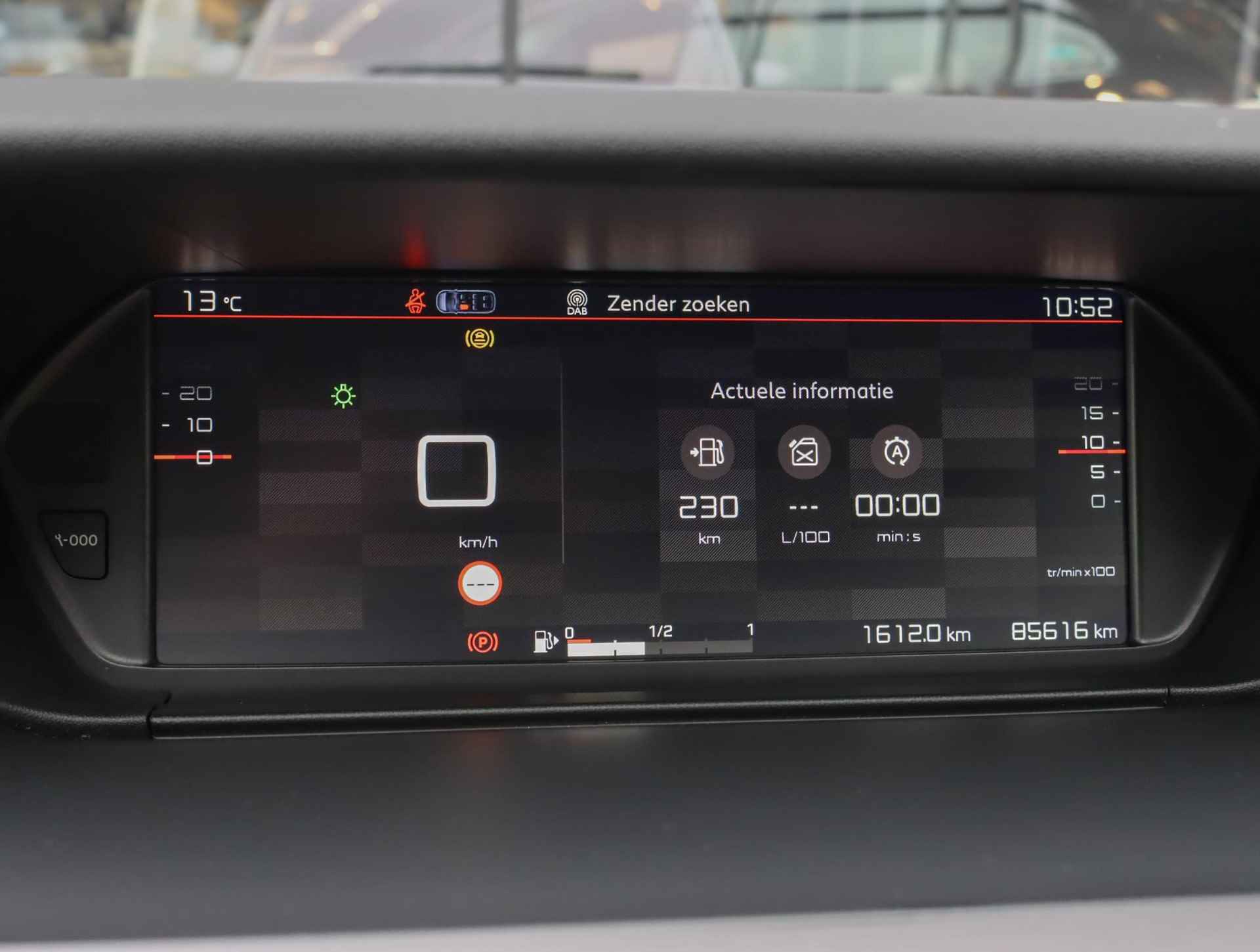Citroen Grand C4 SpaceTourer 1.2 130 PK Feel Navigatie | Parkeersensoren | 7 Zits | DAB+ met Apple CarPlay - 37/48