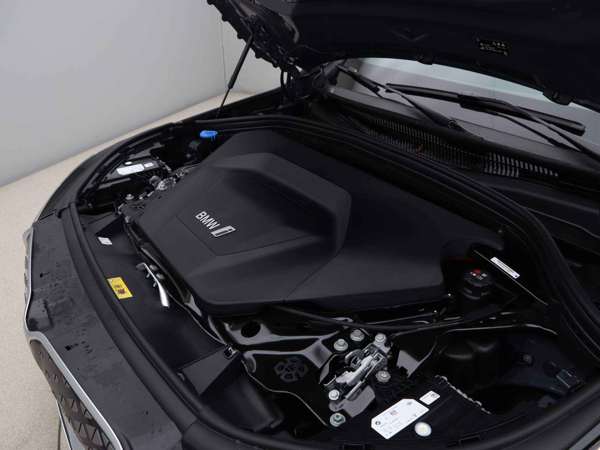 BMW iX1 eDrive20 67 kWh - 5/28