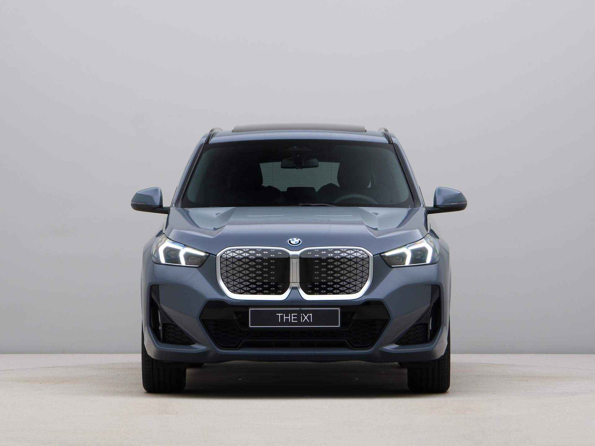 BMW iX1 eDrive20 67 kWh - 7/28