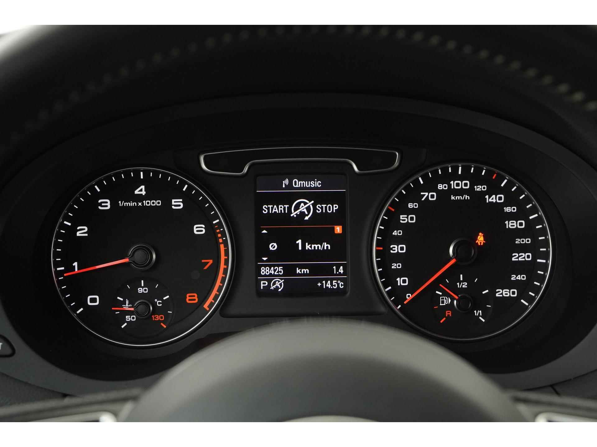 Audi Q3 2.0 TFSI Quattro Pro Line | Trekhaak | Navigatie | Zondag Open! - 9/45