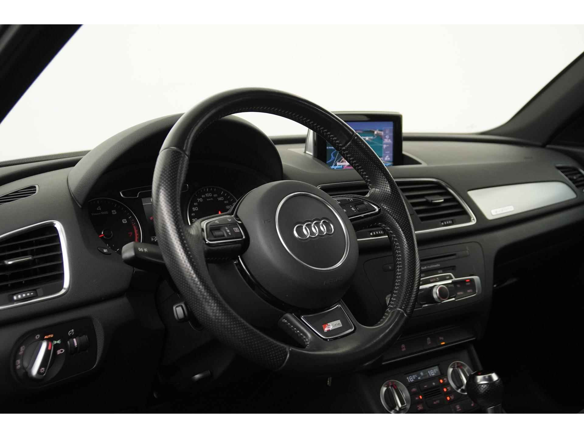 Audi Q3 2.0 TFSI Quattro Pro Line | Trekhaak | Navigatie | Zondag Open! - 36/45