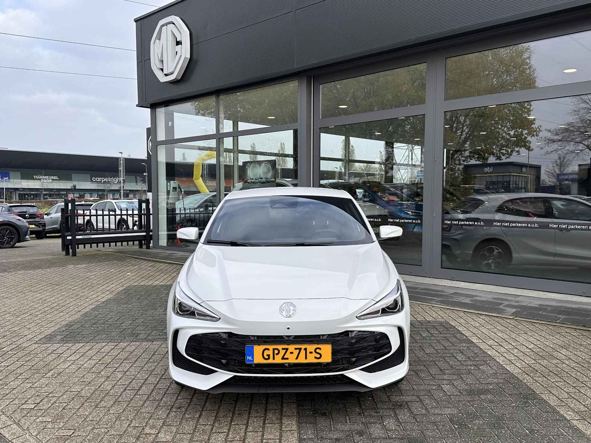 MG 3 1.5 Hybrid Luxury | Leder | Stoelverwarming | Stuurverwarming | Carplay | 360 Camera | Demo-voordeel! - 3/22