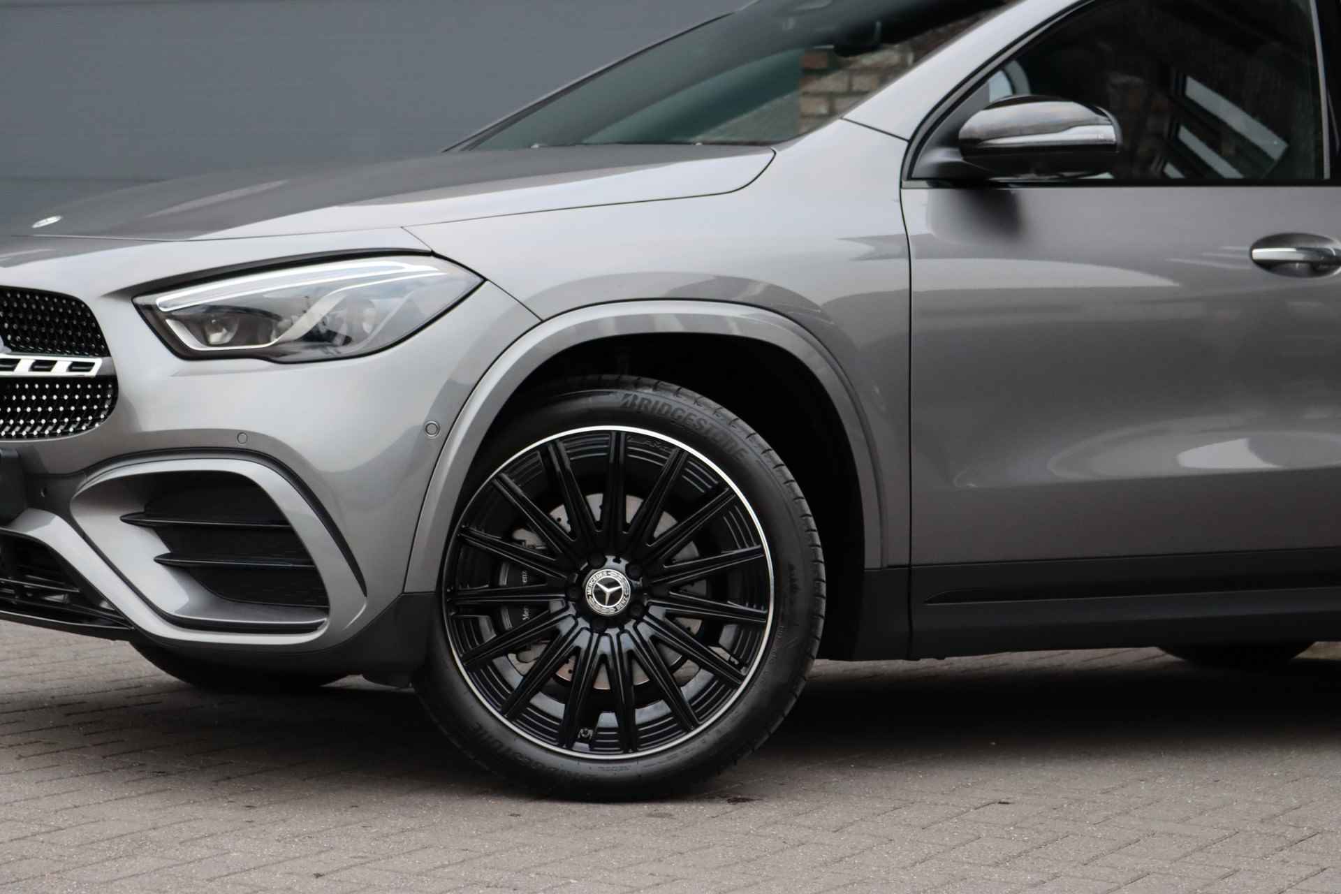 Mercedes-Benz GLA 250 e Premium+ AMG Line Aut8 | Facelift | Panoramadak | Distronic | Memory | Burmester | Keyless Go | Multibeam LED | Verwarmd Stuurwiel | Augmented Reality | Zitcomfortpakket | - 18/43