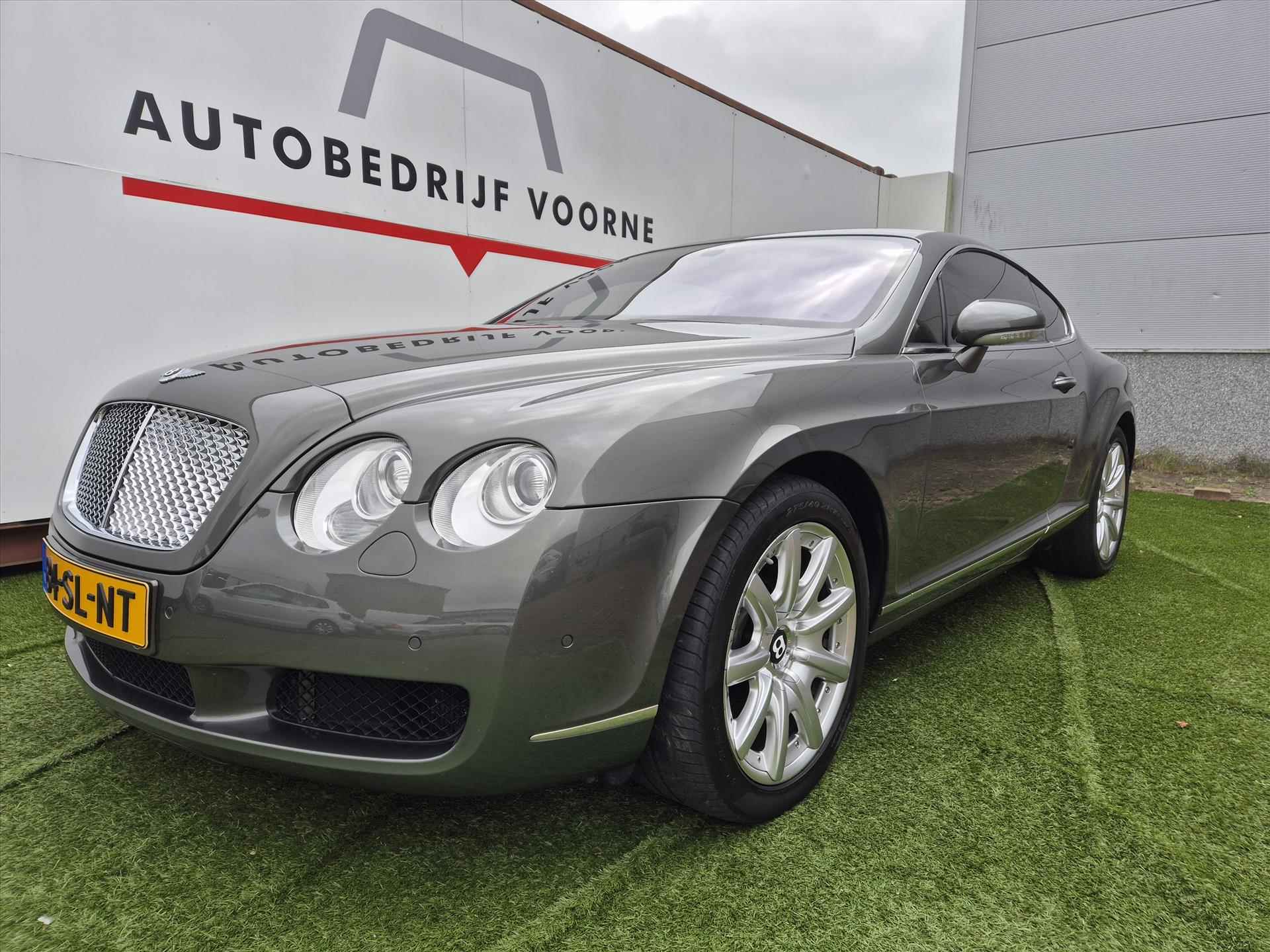 BENTLEY Continental GT 6.0 W12 560pk Aut. - 2/25