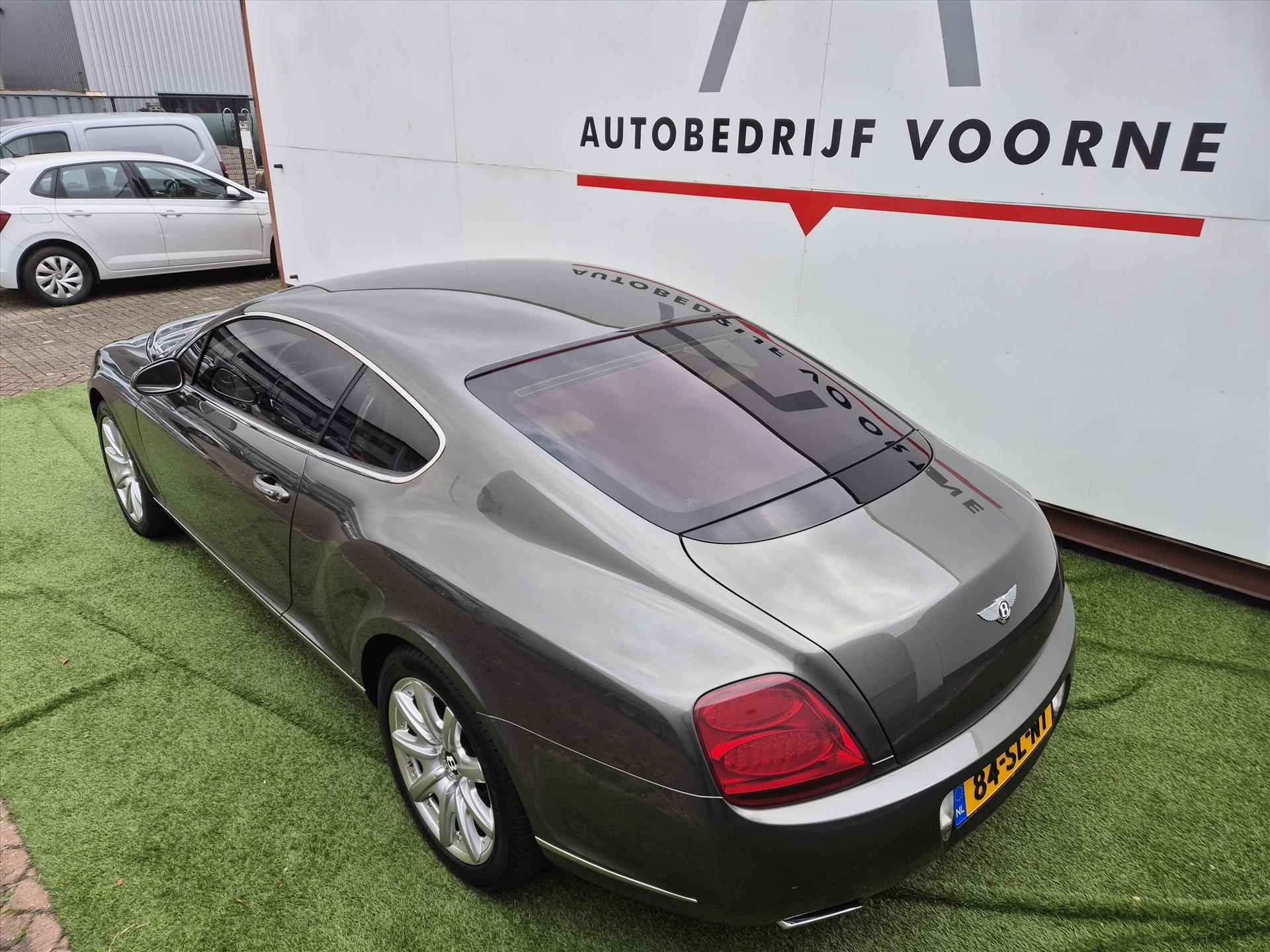 BENTLEY Continental GT 6.0 W12 560pk Aut. - 24/25