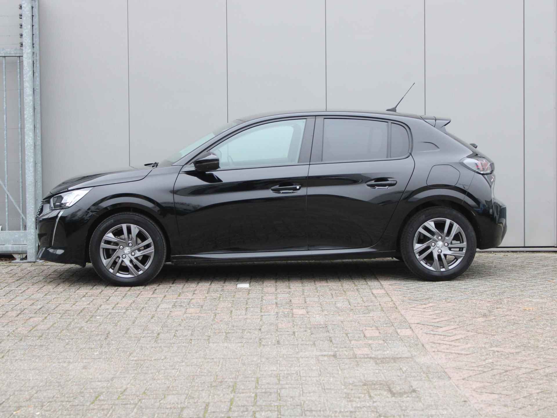 Peugeot 208 1.2 PureTech Active Pack | Navi / Climate / Cruise - 12/23