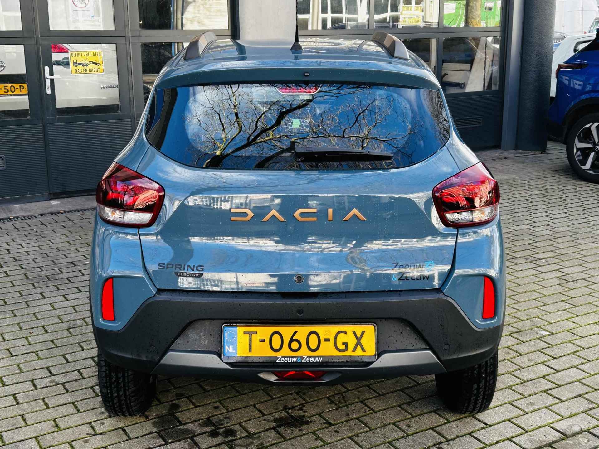 Dacia Spring Extreme 27 kWh LET OP DEMO BTW AUTO ,VRAAG NAAR DE HUIDIGE KILOMETERSTAND - 4/18