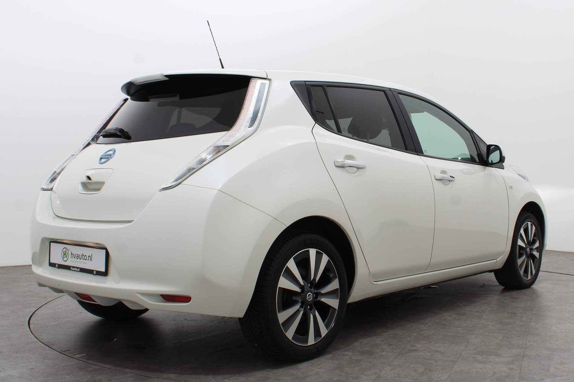Nissan Leaf TEKNA 30 KWH € 8.950,- na subsidie | Leer | 360 camera - 5/42