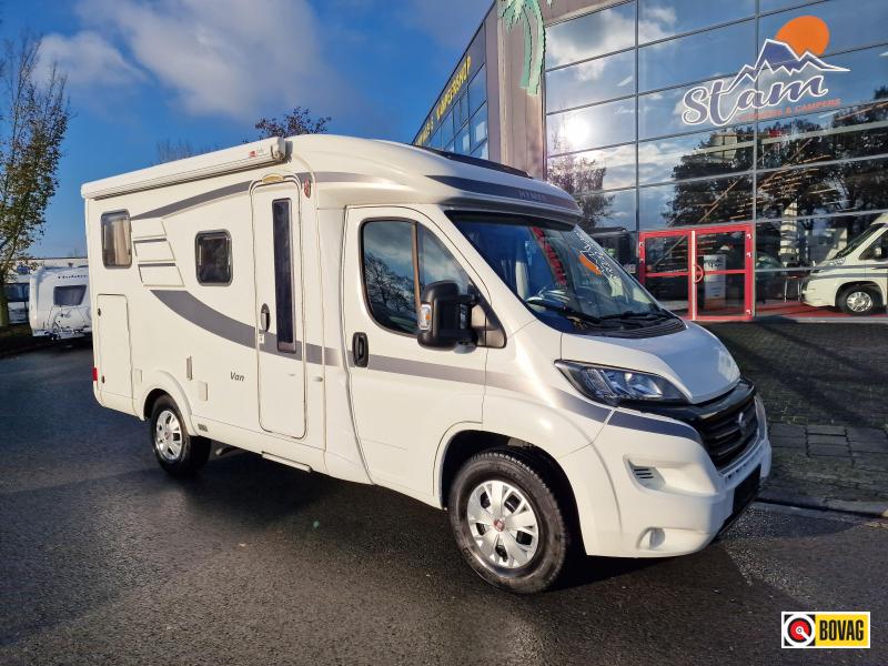 Hymer T  374 enkele bedden