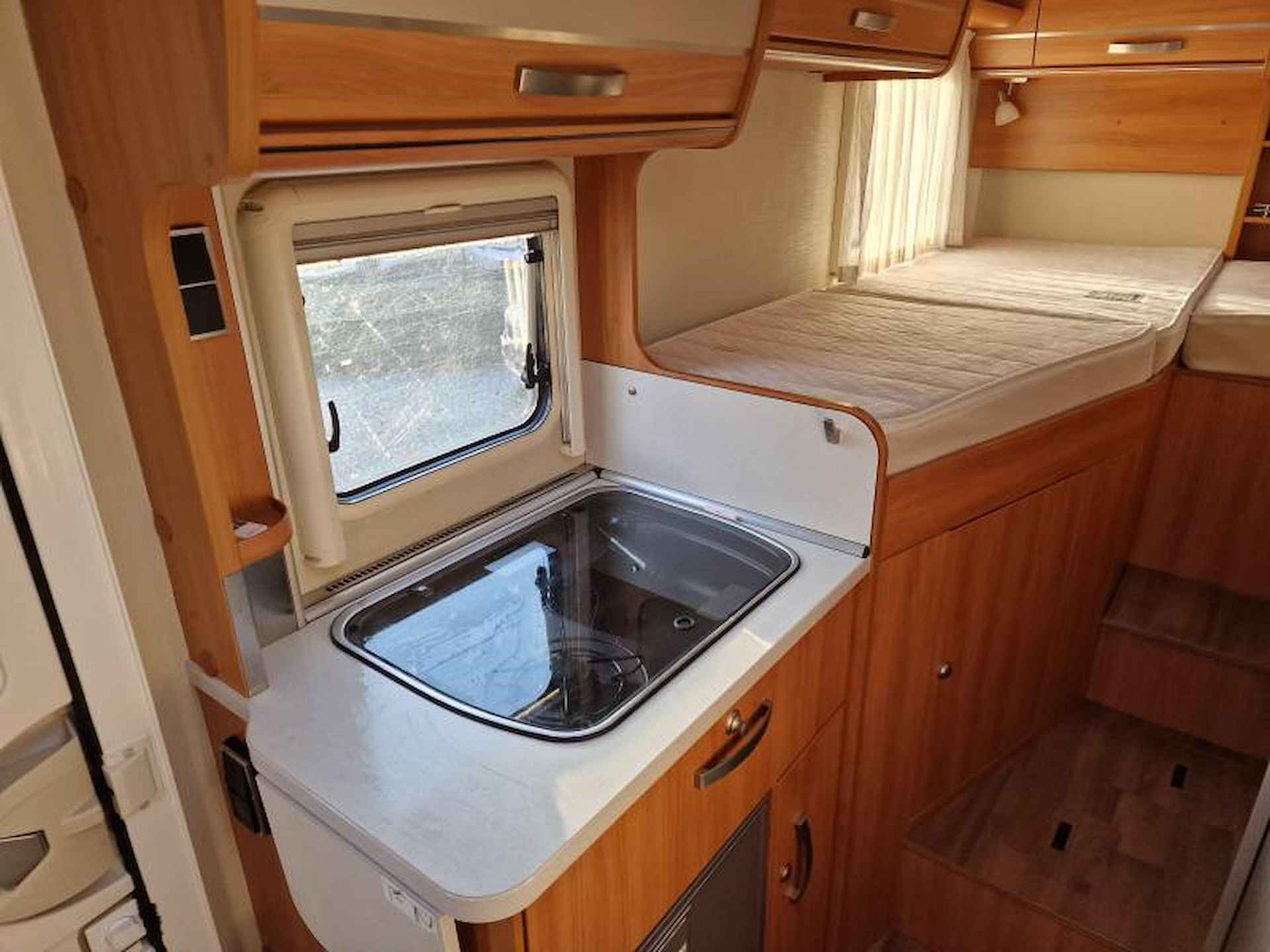 Hymer T  374 enkele bedden - 7/11