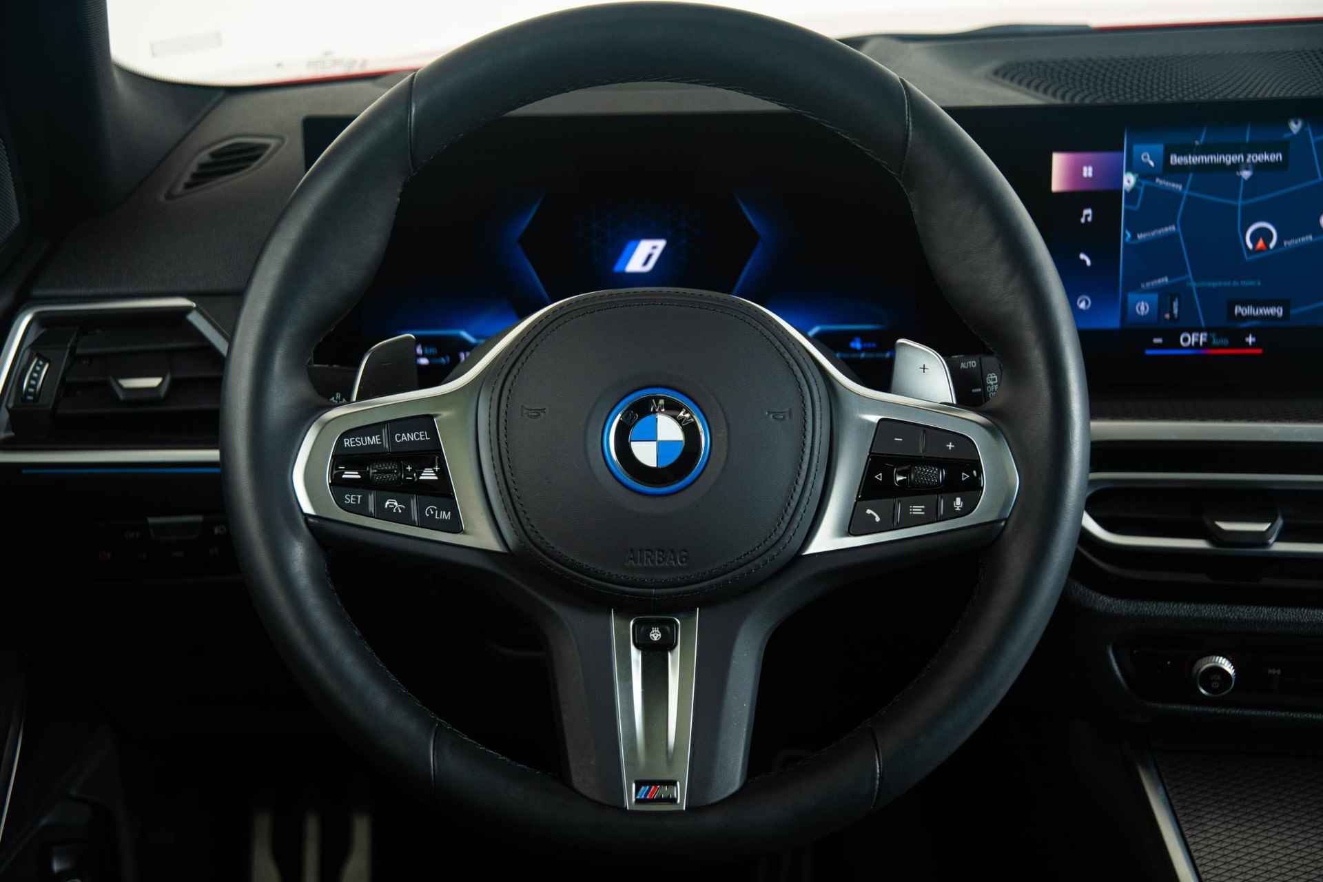BMW 3-serie Touring 330e xDrive M Sportpakket - Panoramadak - Comfort Access - Adaptive LED - Stoel en Stuurverwarming - Active Cruise Control - Driving Assistant - HUD - 28/53
