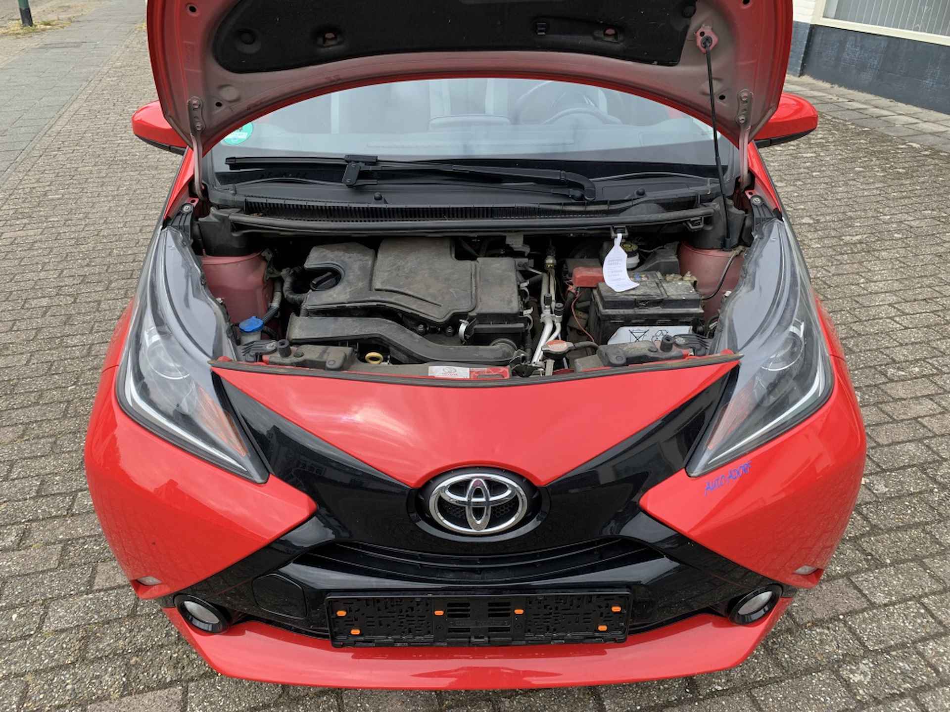 Toyota Aygo 1.0 VVT-i Met elek. open dak - 6/32