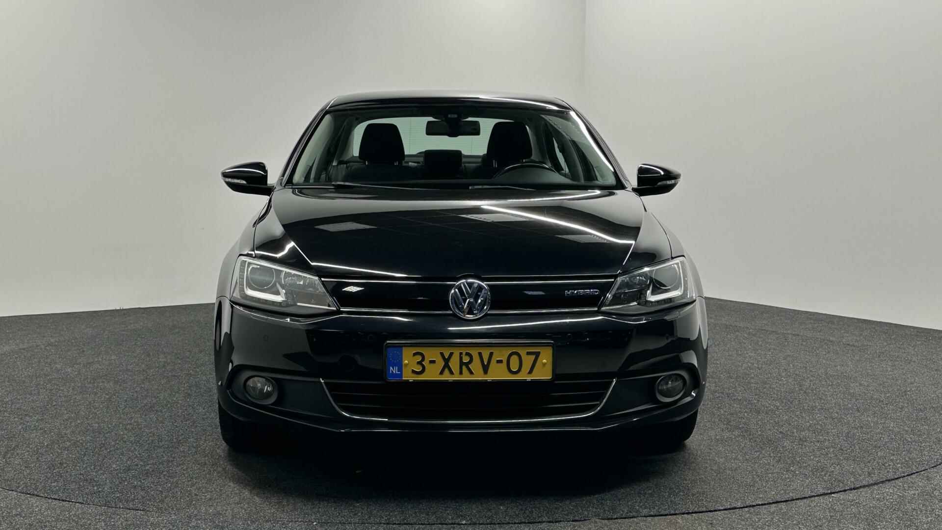 Volkswagen Jetta 1.4 TSI Hybrid Comfortline NAVI LM CRUISE - 7/40