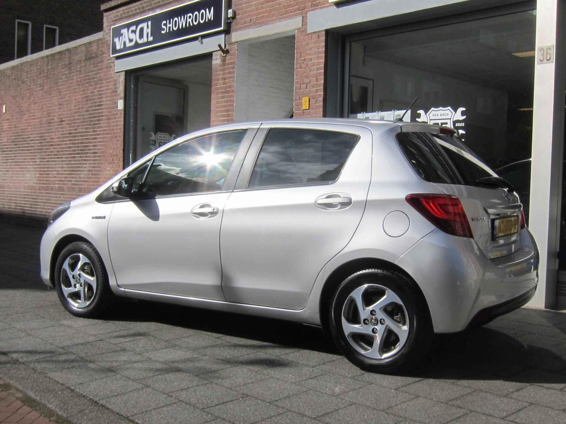 Toyota Yaris 1.5 Hybrid Trend, All In Prijs, Navigatie Bovaggarantie - 5/27