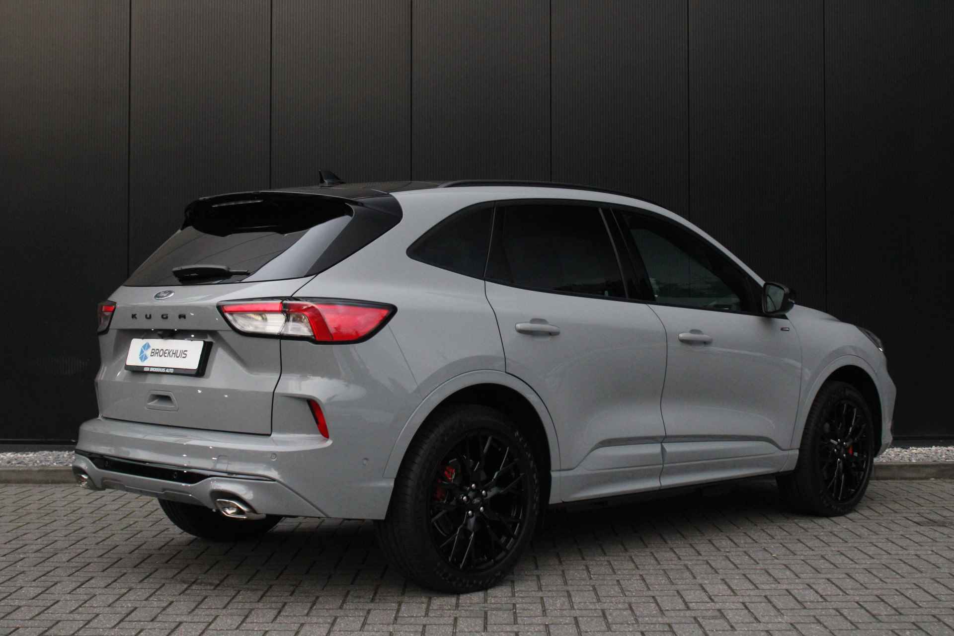 Ford Kuga 2.5 PHEV Graphite Tech Edition | 20'' | Panoramadak | 360 camera | AGR-stoelen | B&O | Head-up | Winter-pack | Adaptieve cruise - 2/49