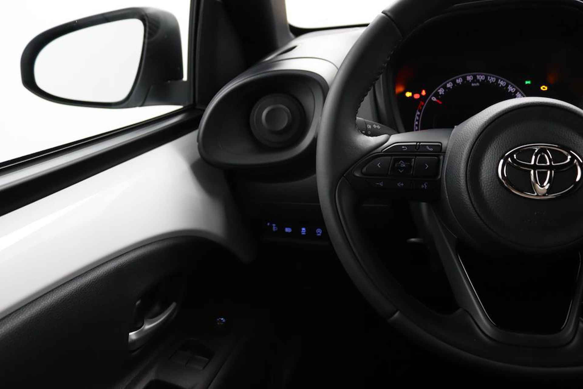 Toyota Aygo X 1.0 VVT-i MT play | Apple Carplay | Android Auto | Achteruitrijcamera | 10 Jaar Garantie | - 19/41