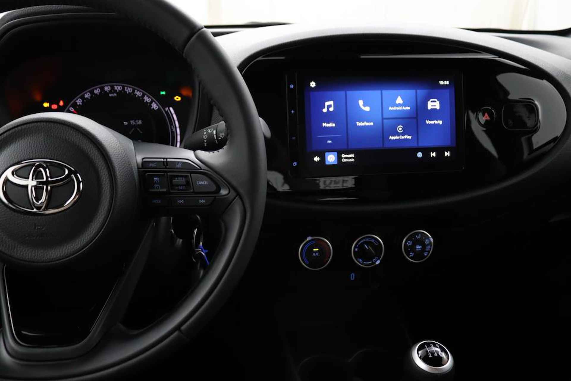 Toyota Aygo X 1.0 VVT-i MT play | Apple Carplay | Android Auto | Achteruitrijcamera | 10 Jaar Garantie | - 20/41