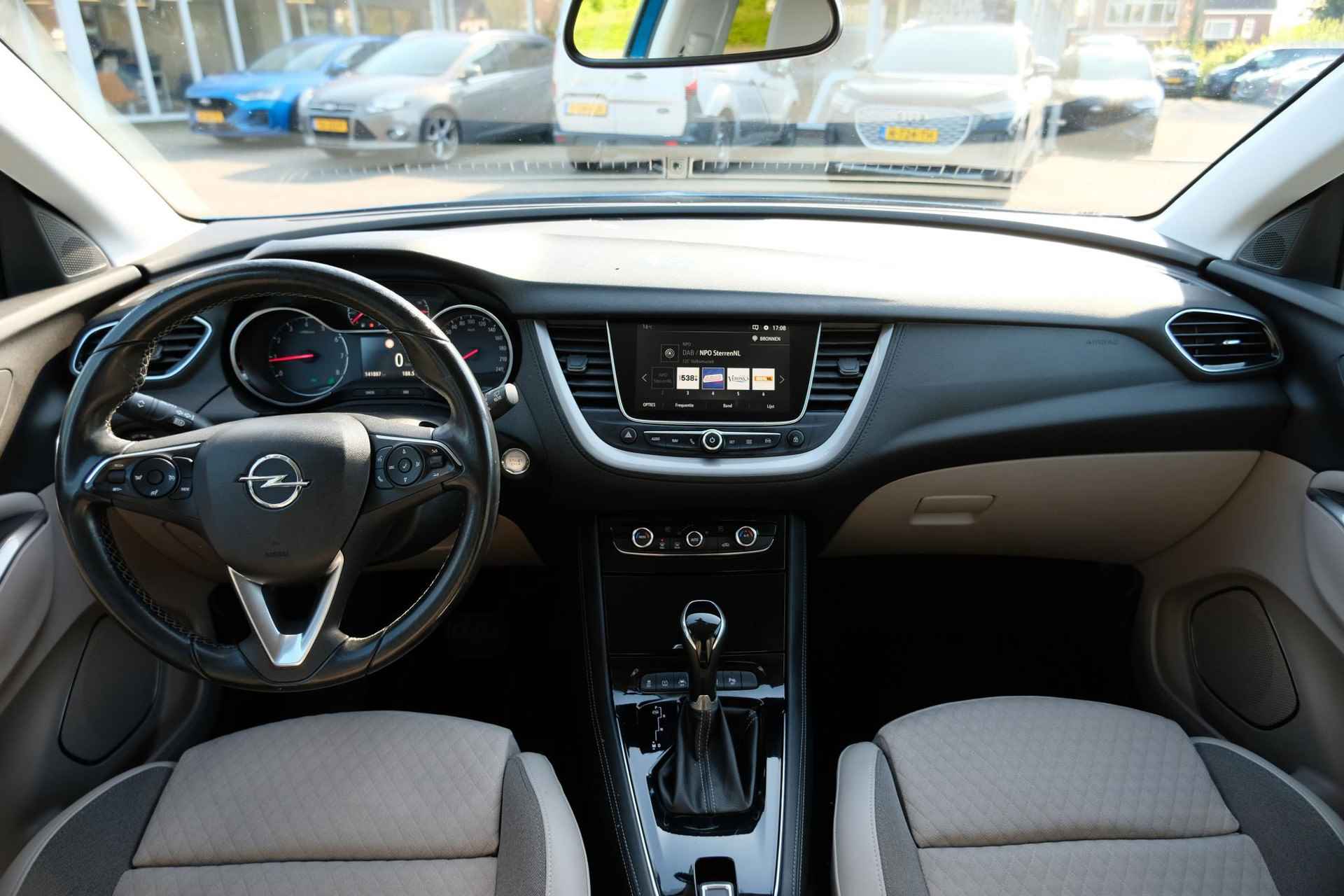 Opel Grandland X 1.6 Turbo Innovation 180pk Automaat | Achteruitrijcamera | Dodehoeksensoren | Elek Achterklep | Dealer onderhouden - 18/43