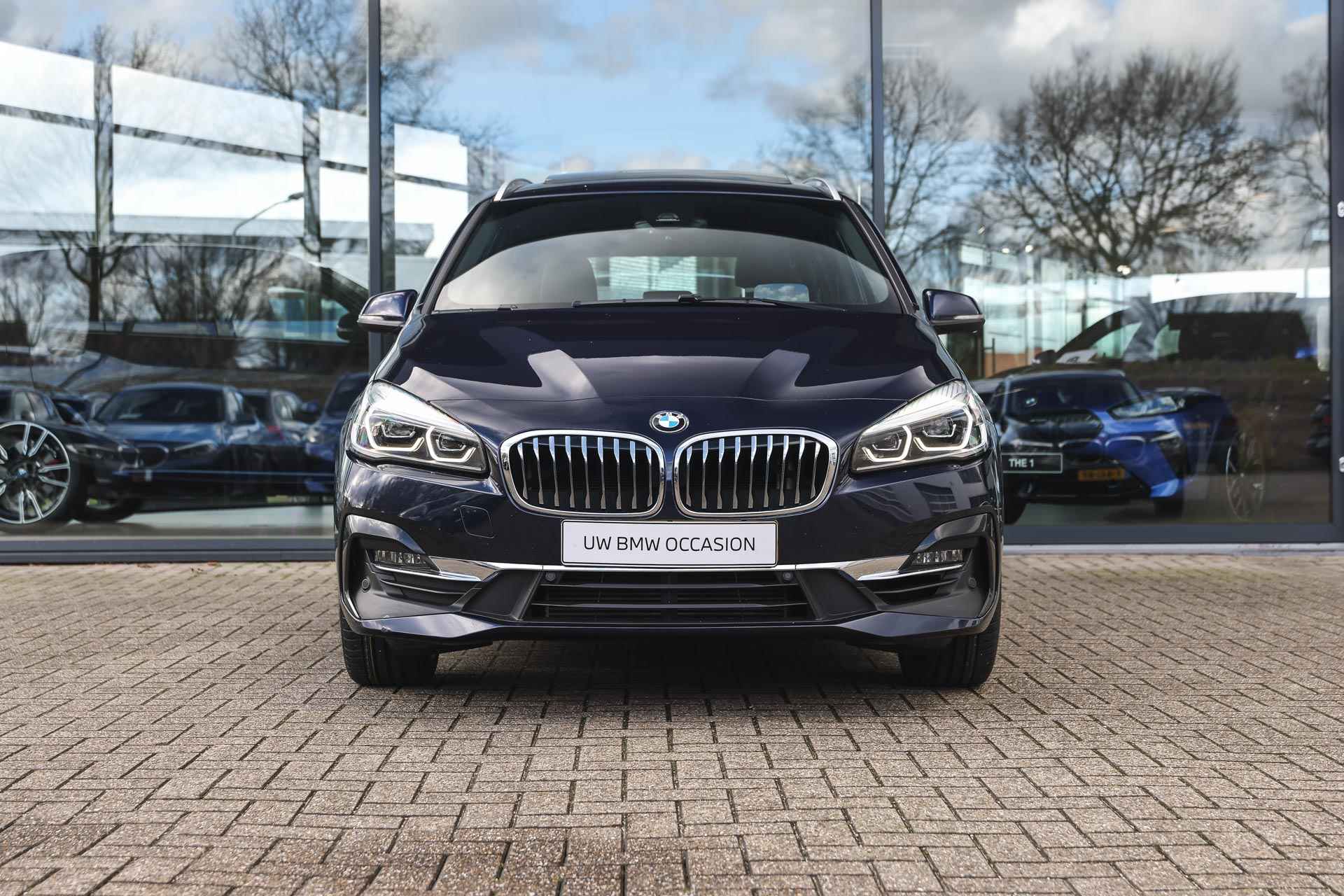 BMW 2 Serie Gran Tourer 218i 7p. High Executive Luxury Line Automaat / Panoramadak / Sportstoelen / Stoelverwarming / LED / Cruise Control / Head-Up / Park Assistant - 7/33