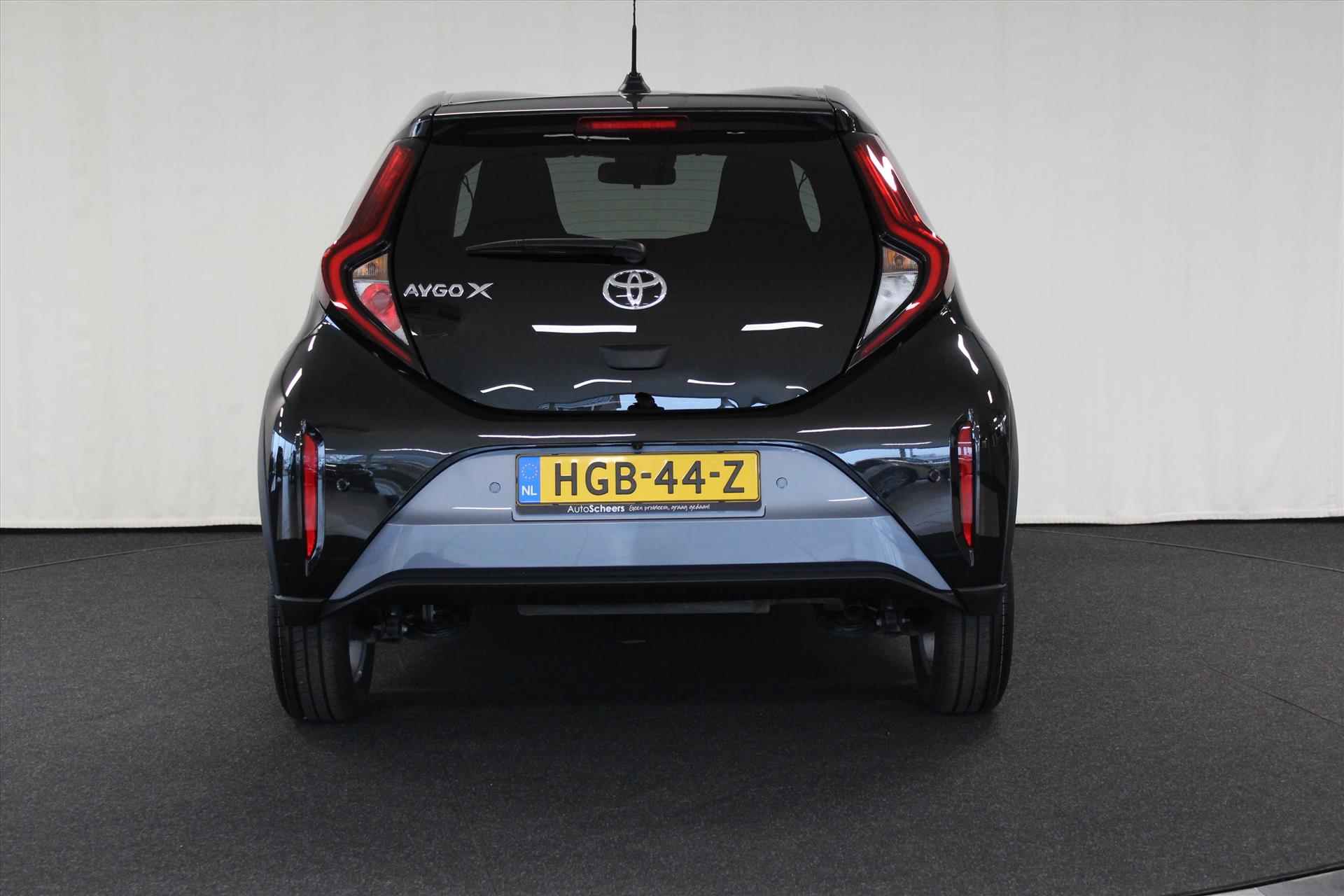 TOYOTA Aygo X 1.0 VVT-i MT 72pk - 7/33