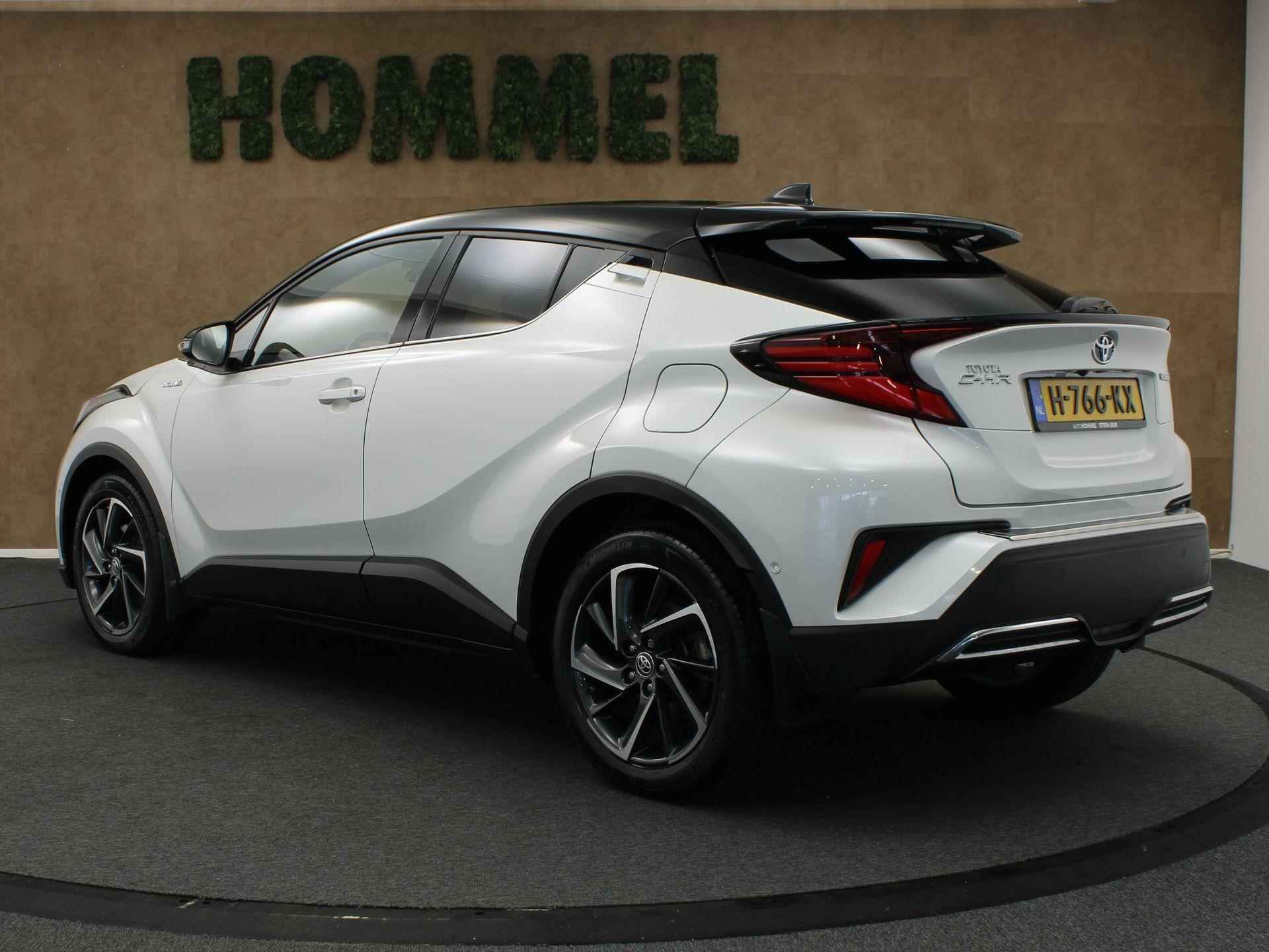 Toyota C-HR 2.0 Hybrid Bi-Tone  - ORIGINEEL NEDERLANDSE AUTO - NAVIGATIE - 18 INCH LICHT METALEN VELGEN - JBL AUDIO - DODEHOEK DETECTIE - PARKEERSENSOREN VOOR EN ACHTER - TWO TONE LAK - VOORSTOELEN VERWARMD - KEYLESS ENTRY/ START - ADAPTIEVE CRUISE CONTROL - 10/38