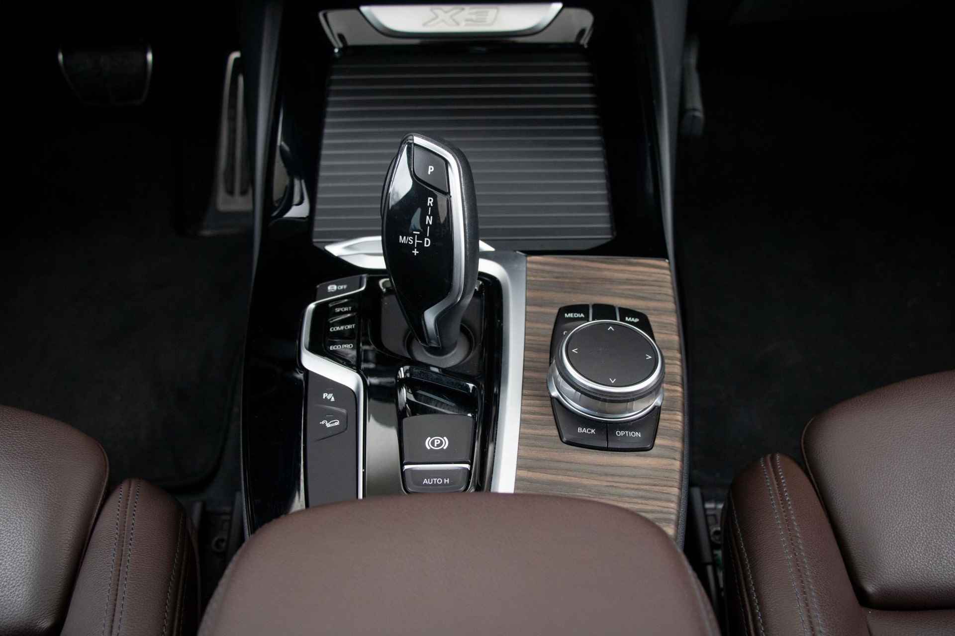 BMW X3 xDrive30i High Executive | M-Sport | Trekhaak | Panorama Dak | Head-Up Display - 18/34
