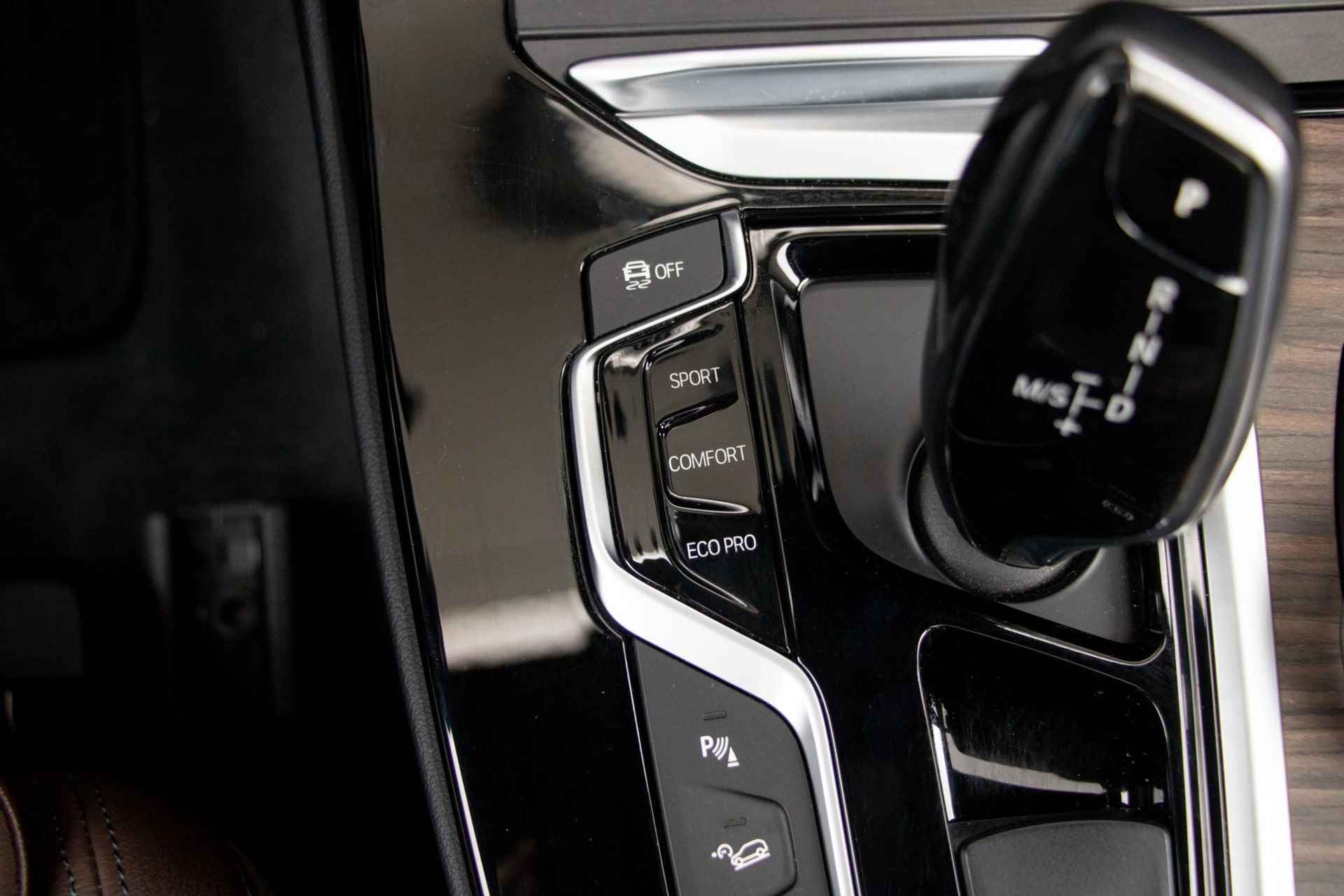 BMW X3 xDrive30i High Executive | M-Sport | Trekhaak | Panorama Dak | Head-Up Display - 19/34