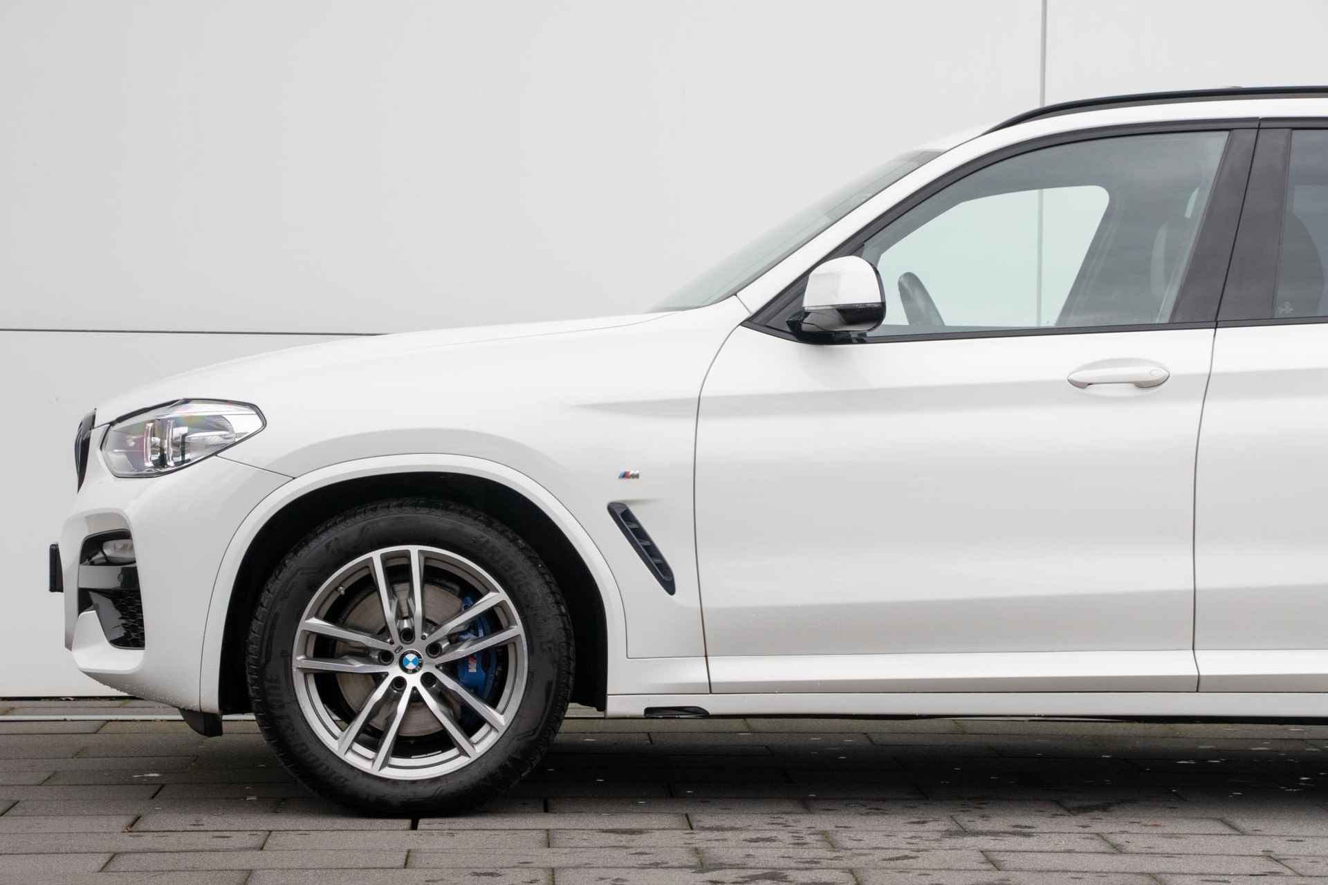 BMW X3 xDrive30i High Executive | M-Sport | Trekhaak | Panorama Dak | Head-Up Display - 30/34