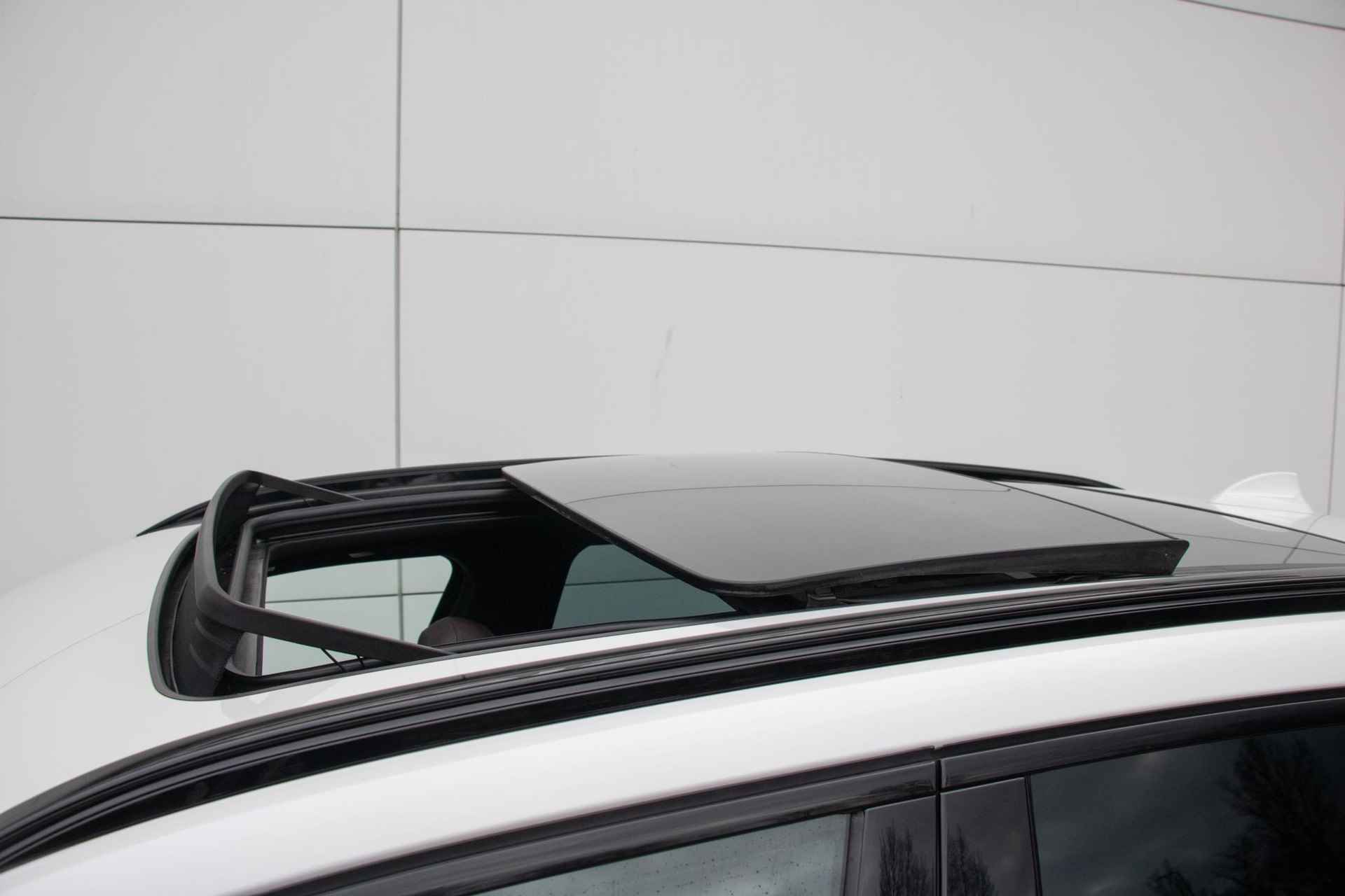 BMW X3 xDrive30i High Executive | M-Sport | Trekhaak | Panorama Dak | Head-Up Display - 32/34