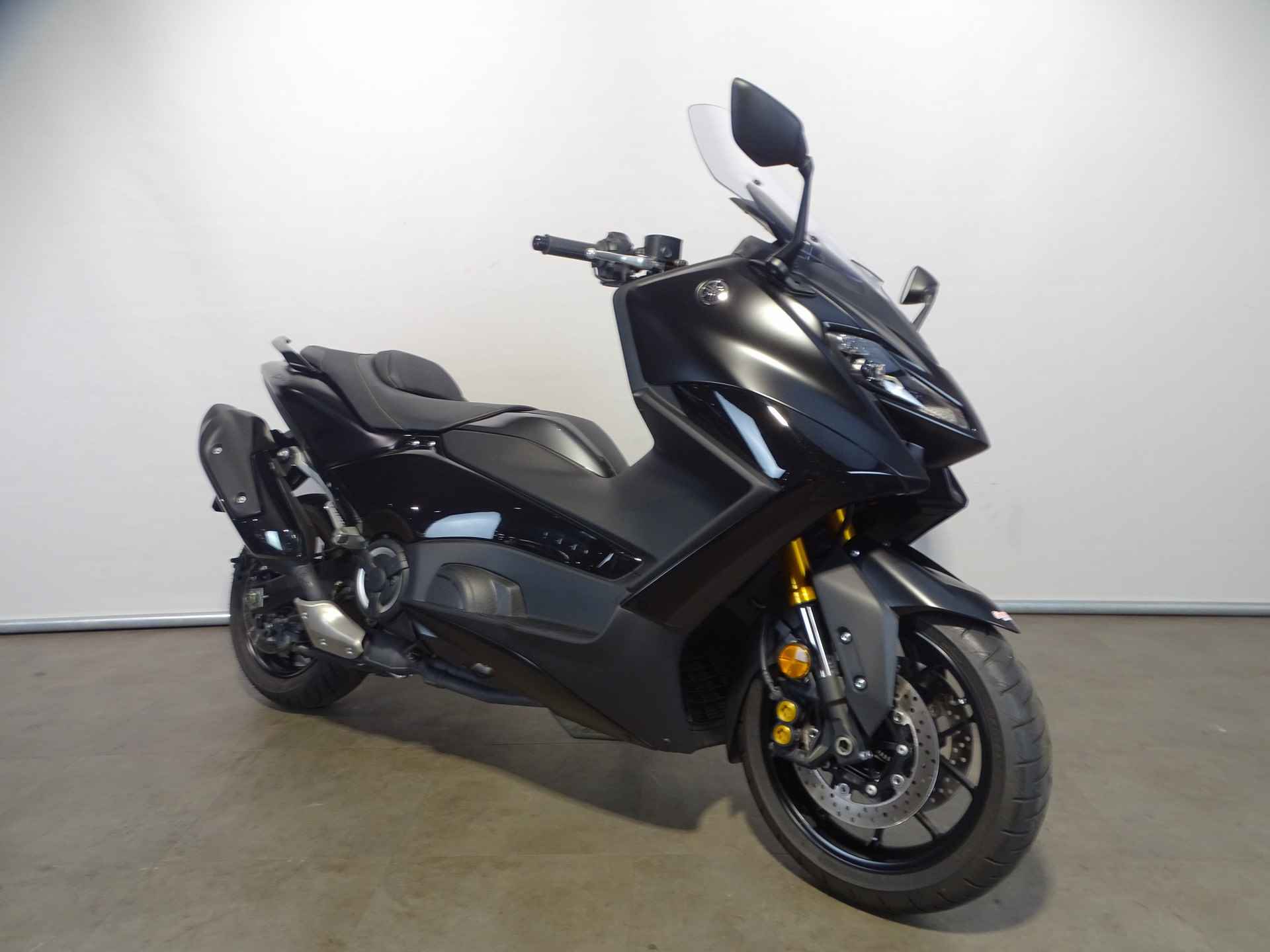 Yamaha T-MAX TECH MAX - 7/8