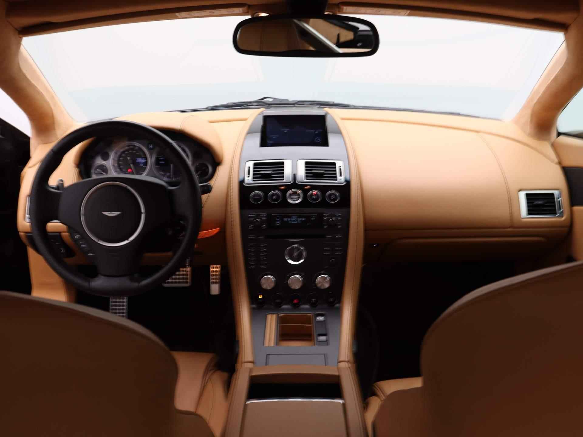 Aston Martin V8 Vantage 4.3 V8 Aut. Sportshift | 12mnd BOVAG Garantie | Camel interieur | Navi | Xenon | - 13/30