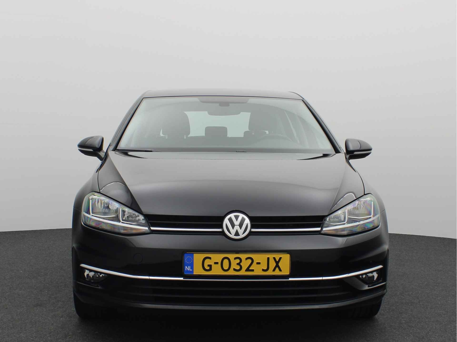 Volkswagen Golf 1.0 TSI Comfortline Business STOELVERW / NAVI / CARPLAY / CLIMA / PDC / BLUETOOTH / ACC / NL-AUTO - 18/47