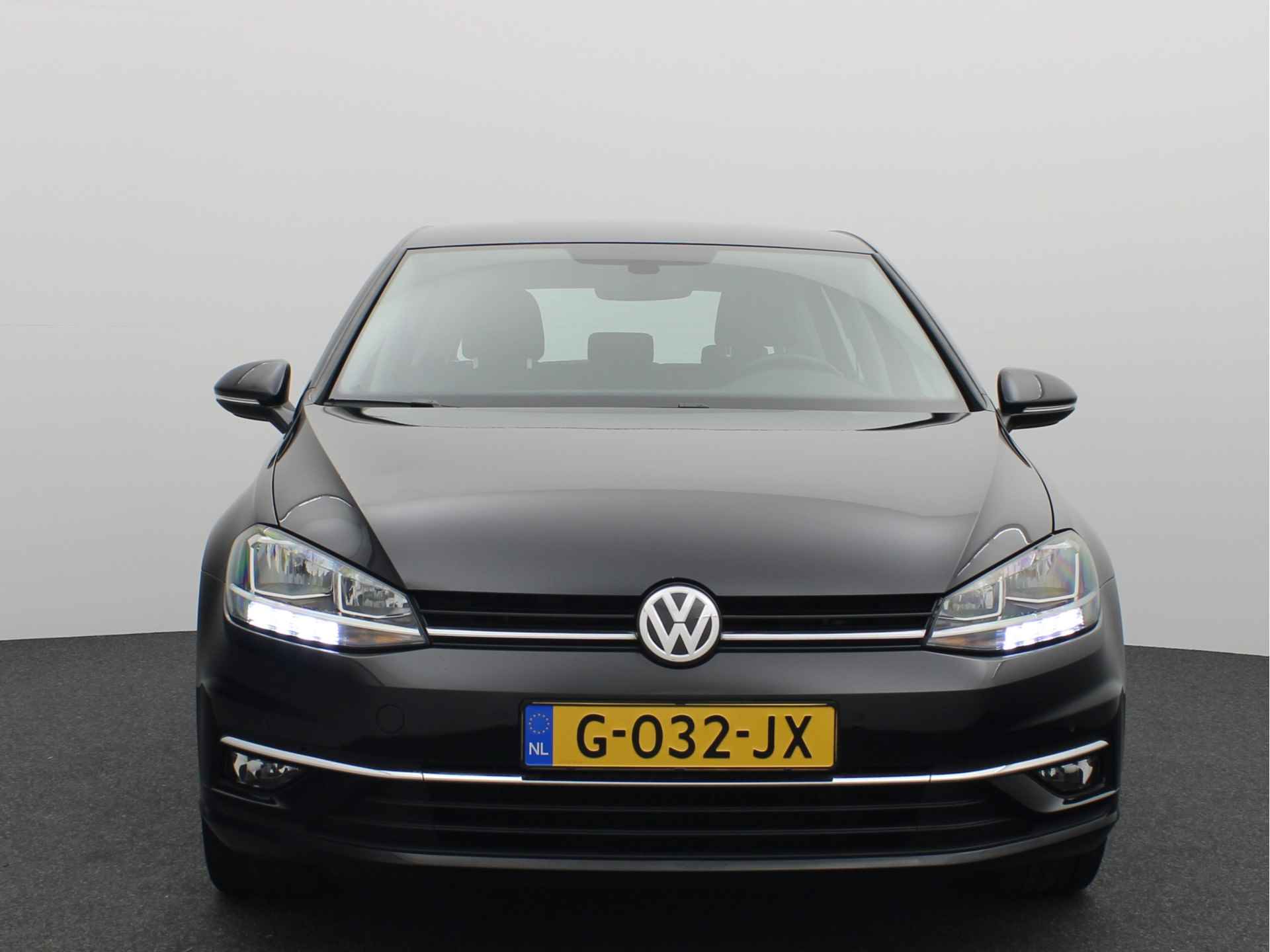 Volkswagen Golf 1.0 TSI Comfortline Business STOELVERW / NAVI / CARPLAY / CLIMA / PDC / BLUETOOTH / ACC / NL-AUTO - 19/47