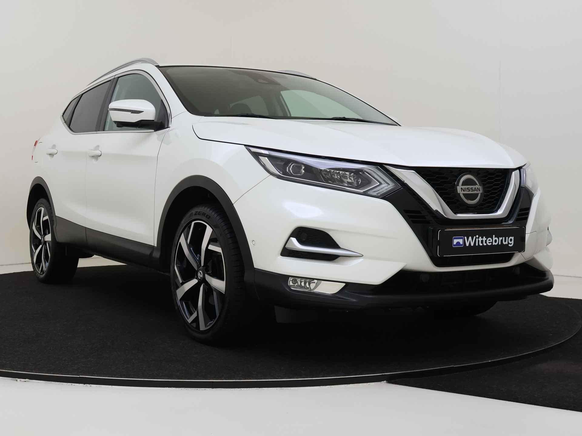 Nissan QASHQAI 1.2 Tekna 116 pk Automaat | Trekhaak | Climate Control | Navigatie - 4/33