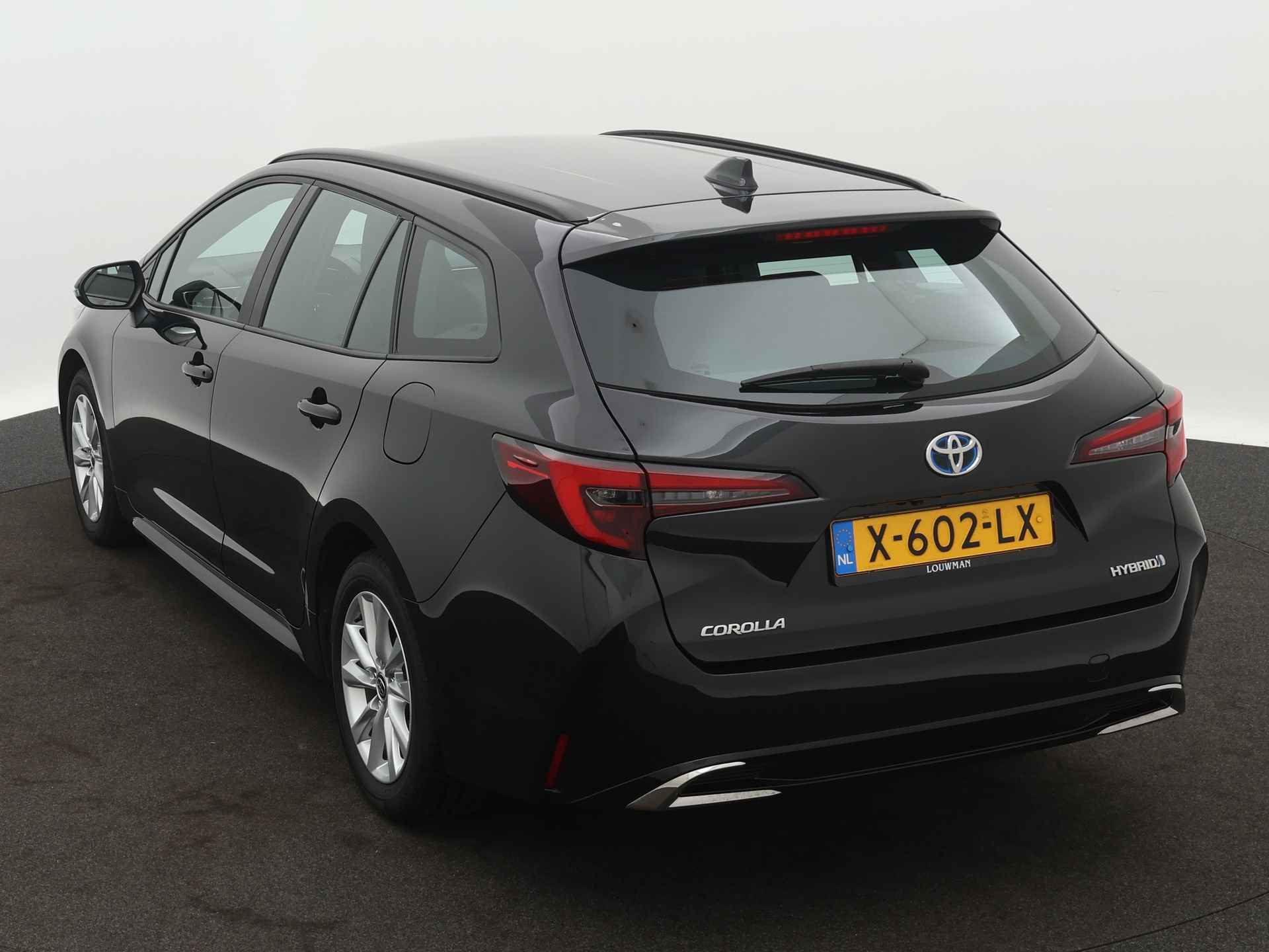 Toyota Corolla Touring Sports Hybrid 140 Active | Navigatie | Camera | Cruise Control Adaptief | LM velgen | - 17/41