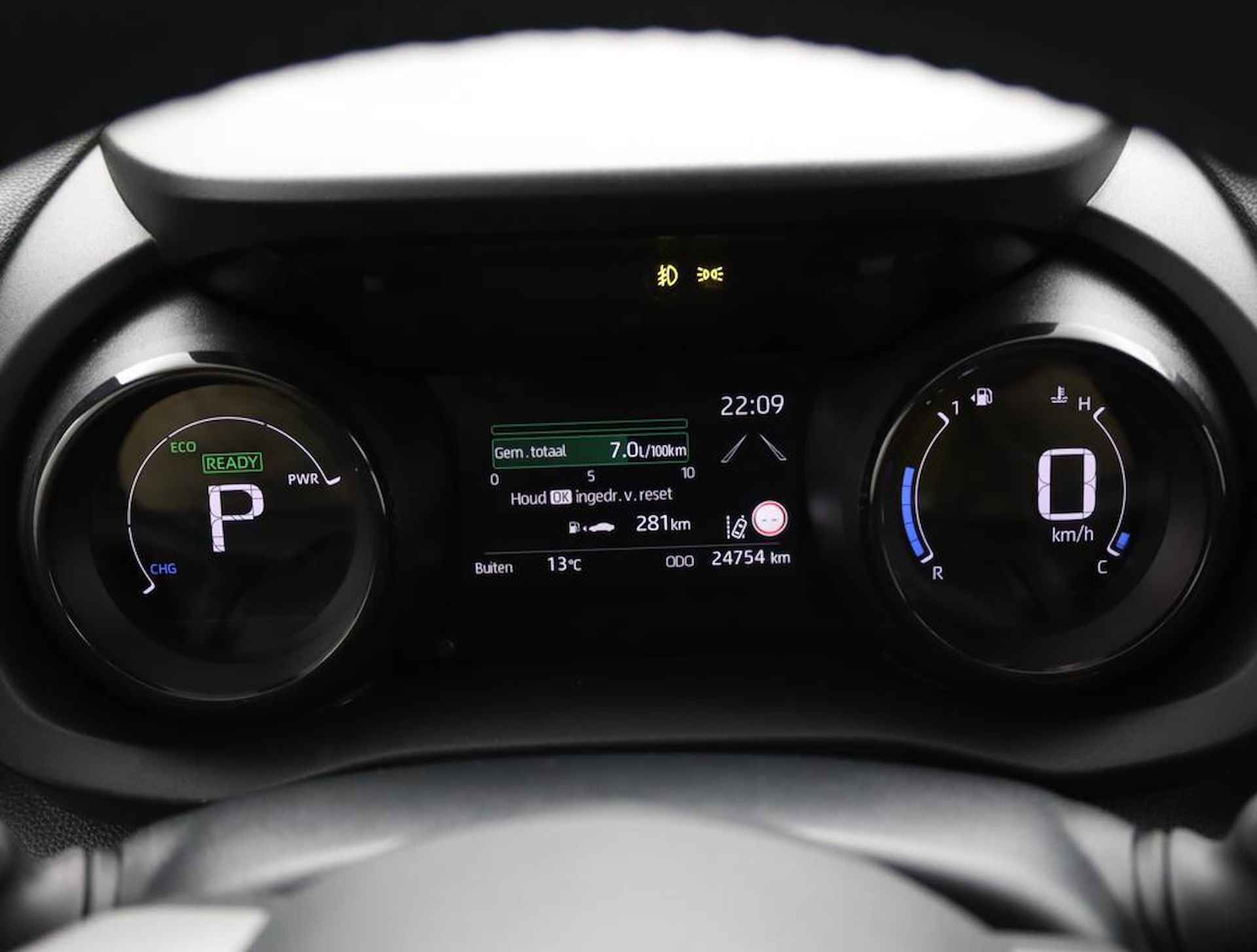 Toyota Yaris 1.5 Hybrid Executive Limited | Half lederen bekleding | Apple carplay/Android auto | - 6/55