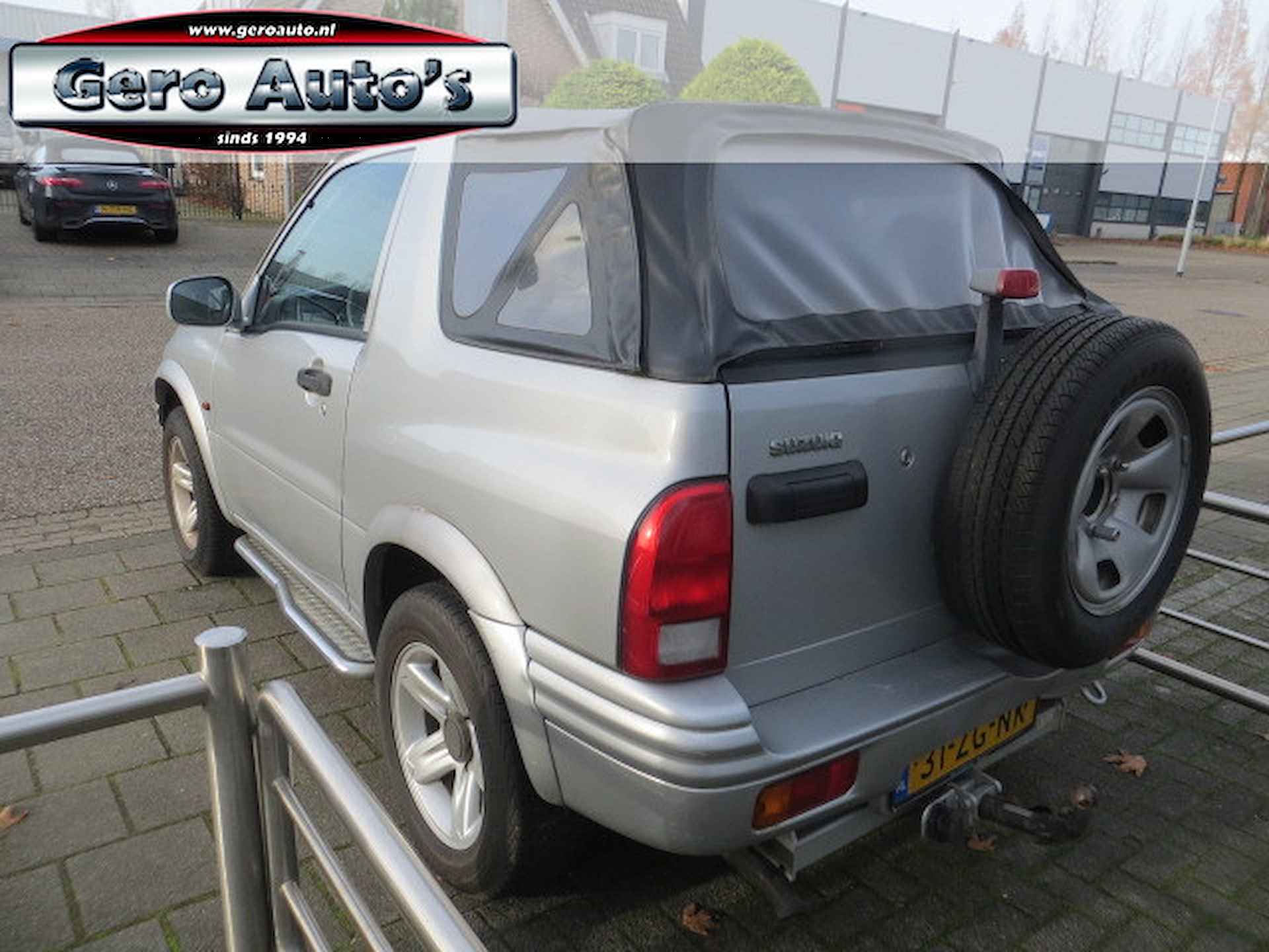 Suzuki Grand Vitara 1.6 Cabrio 4 persoons uitvoering airco ,verwarmde stoelen ,trekhaak etc - 9/17