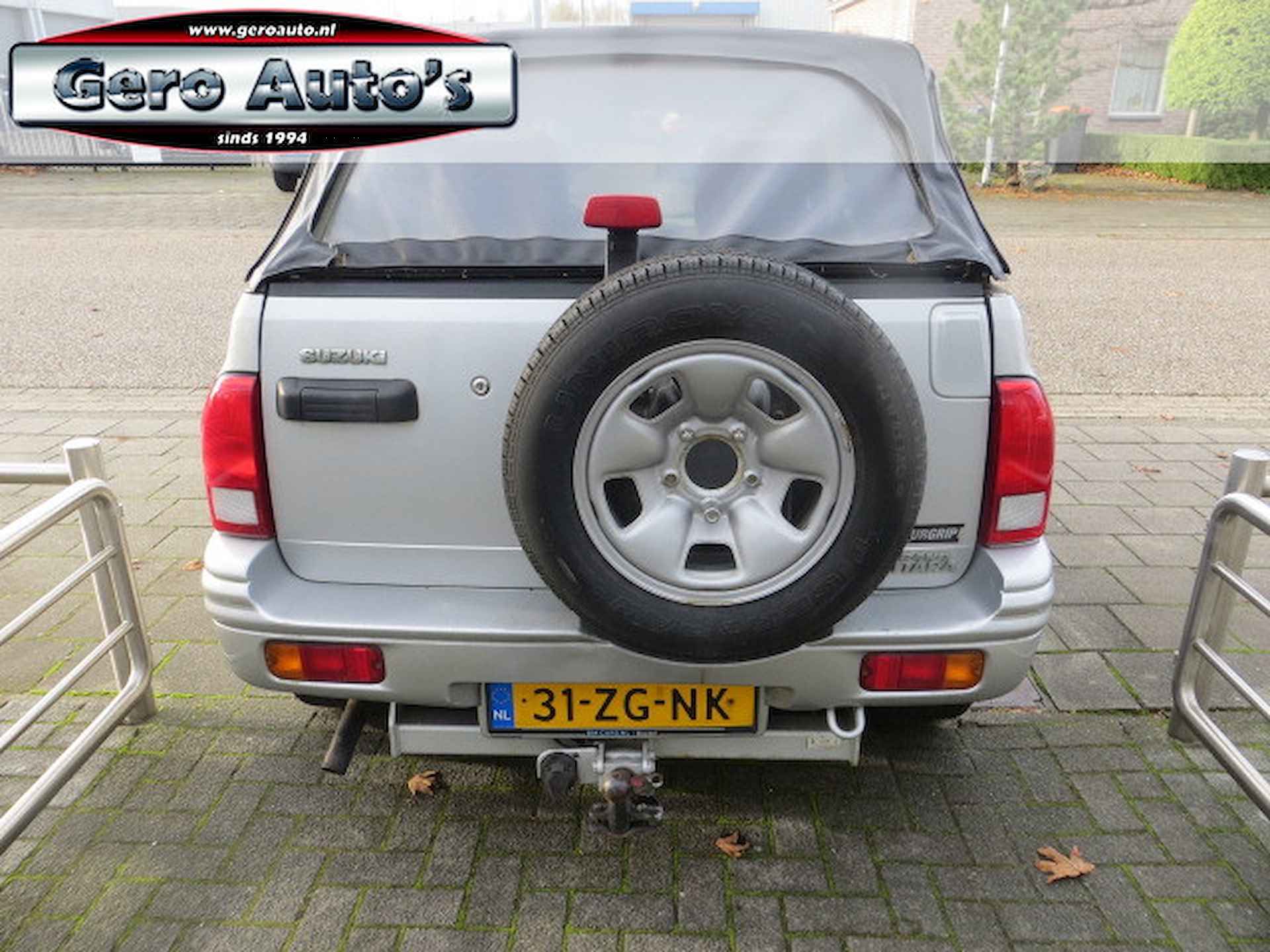 Suzuki Grand Vitara 1.6 Cabrio 4 persoons uitvoering airco ,verwarmde stoelen ,trekhaak etc - 11/17