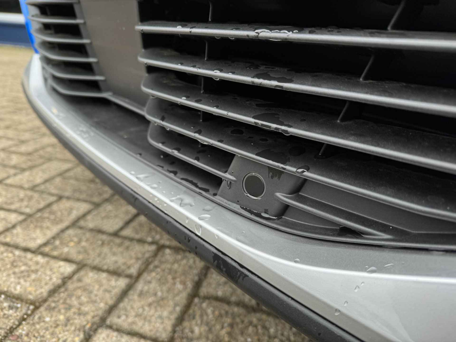 Peugeot e-2008 EV GT 50 kWh | Schuif/Kantel dak | Camera | Sensoren V/A | ACC | Stoelverwarming | Keyless | Navi | Carplay - 6/45