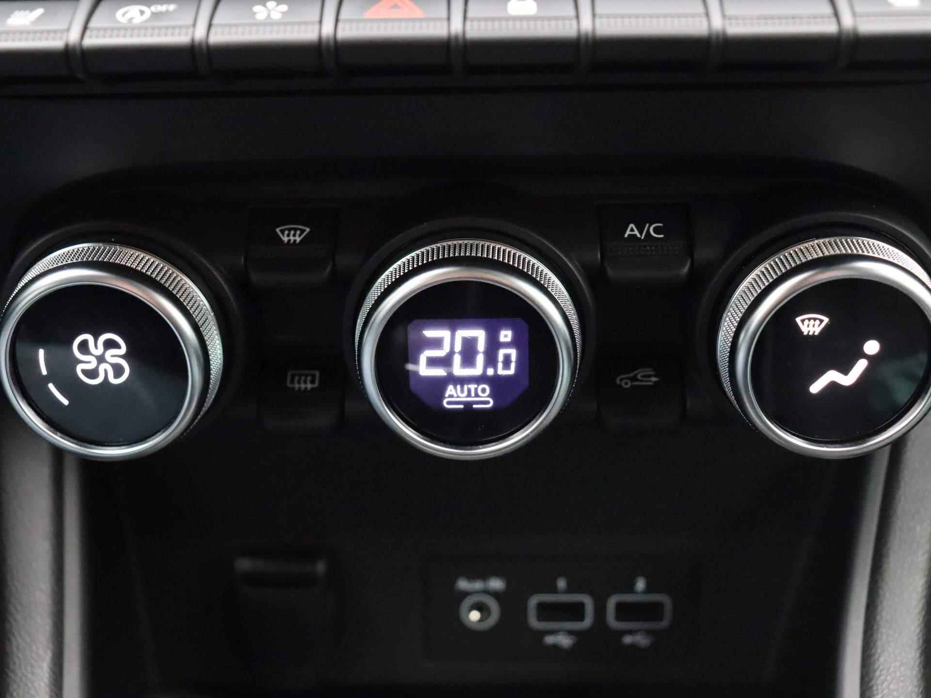 Renault Captur Mild Hybrid 140pk | Cruise Control | Stuur en Stoelverwarming | Navigatie | Achteruitrijcamera | Climate control | Automaat! | - 25/43