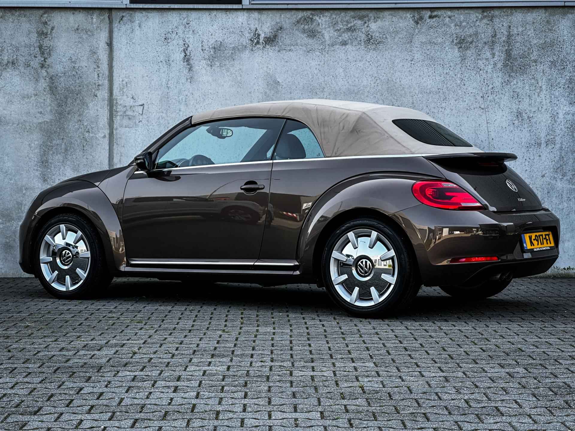 Volkswagen Beetle Cabriolet 1.4 TSI Exclusive | Clima | Leder | Cruise | LED | Navi | Stoelverw. | Windscherm | Uniek! | - 7/49