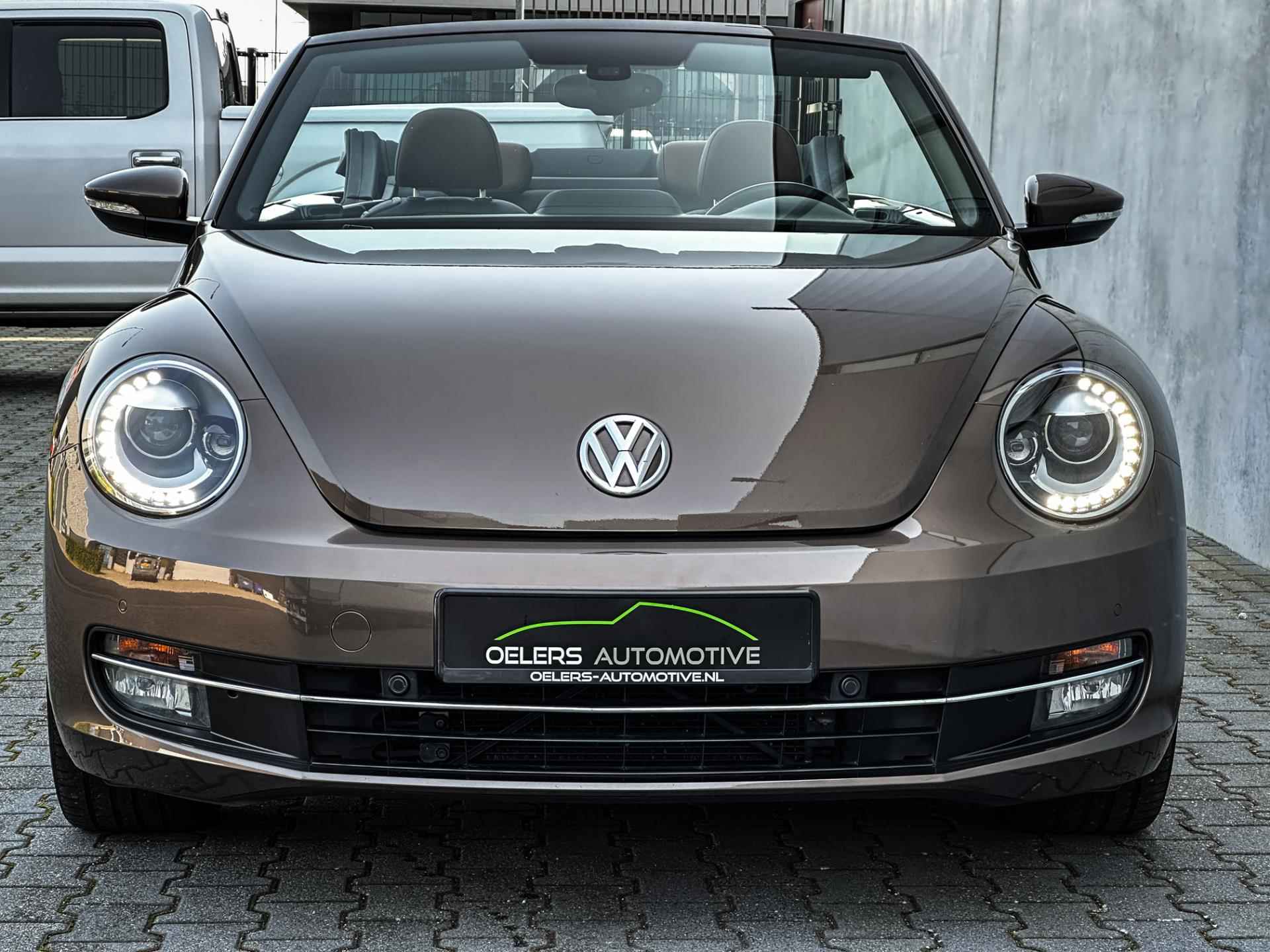 Volkswagen Beetle Cabriolet 1.4 TSI Exclusive | Clima | Leder | Cruise | LED | Navi | Stoelverw. | Windscherm | Uniek! | - 17/49