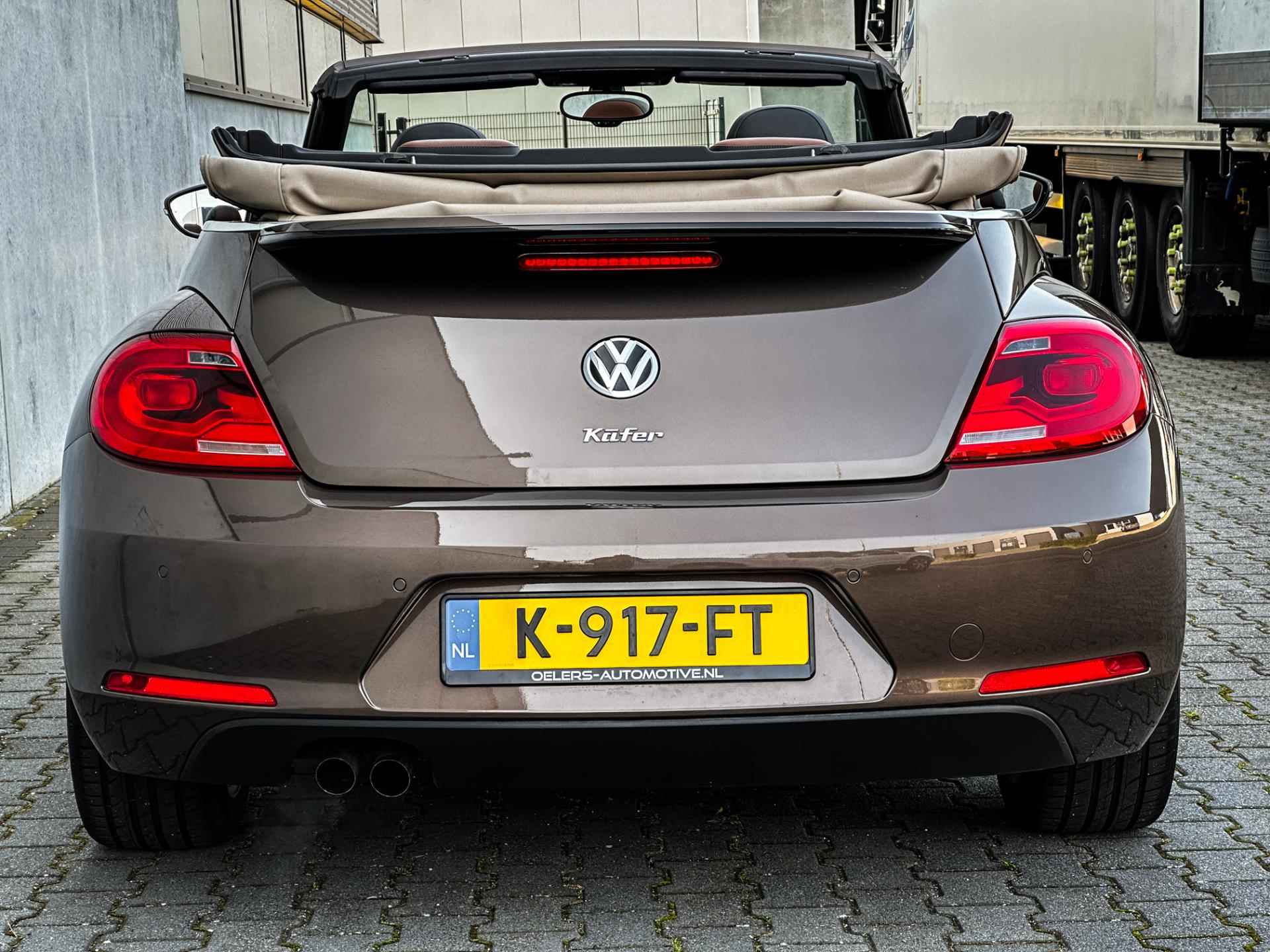 Volkswagen Beetle Cabriolet 1.4 TSI Exclusive | Clima | Leder | Cruise | LED | Navi | Stoelverw. | Windscherm | Uniek! | - 18/49