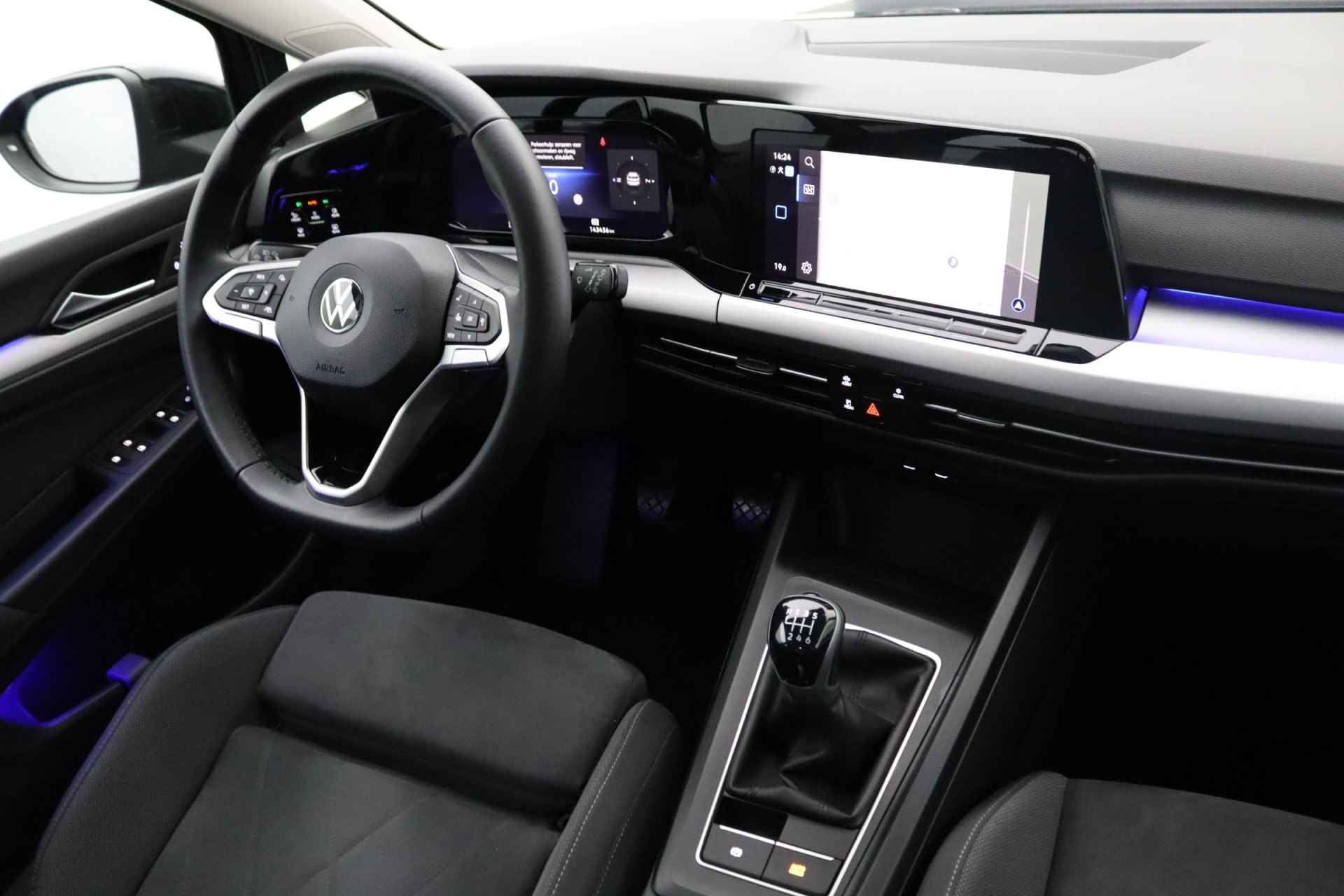 Volkswagen Golf 1.5 TSI Life Business | Luxe | LED | Apple carplay | Adaptieve cruise control | Parkeersensoren - 14/31