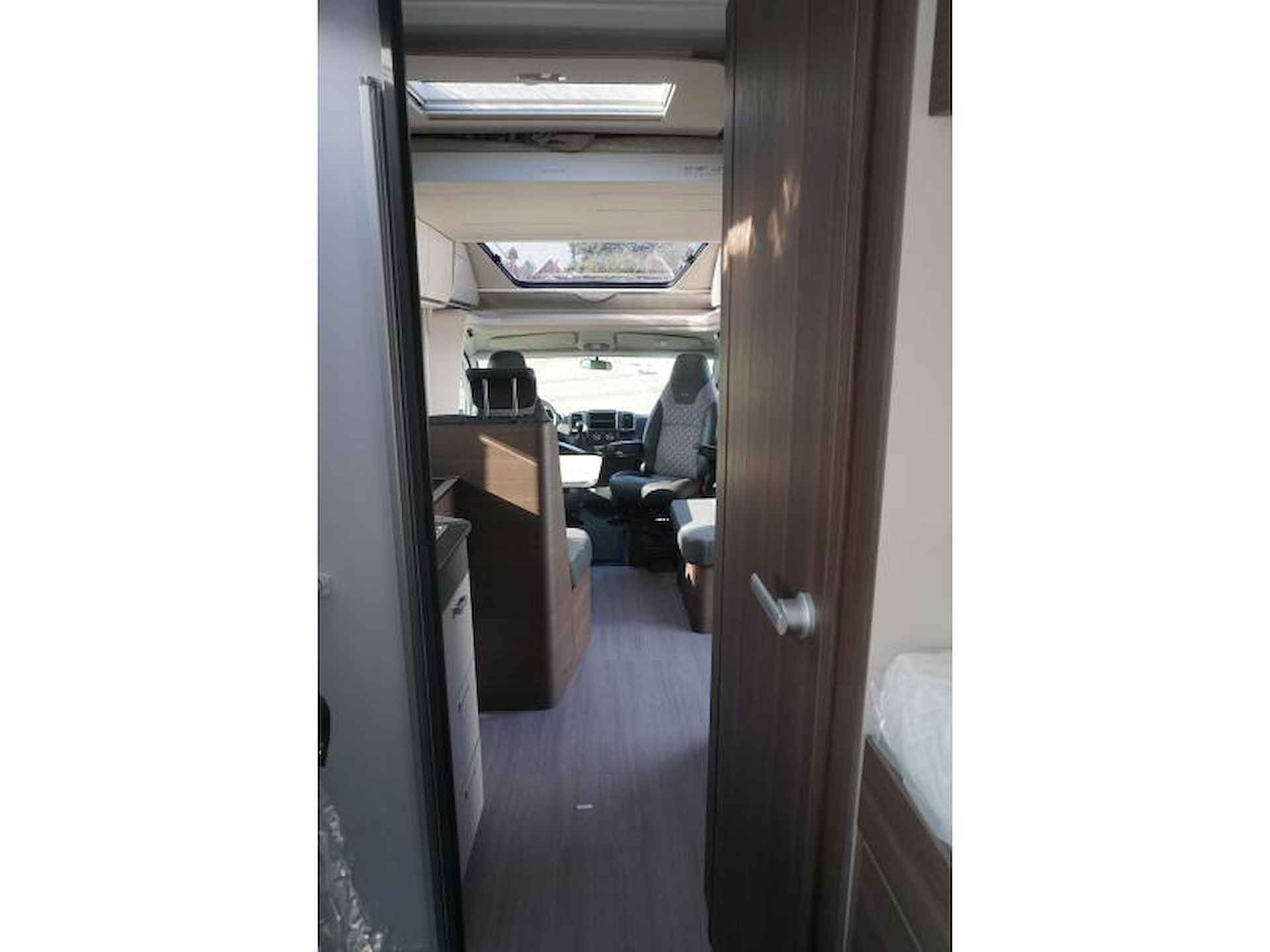 Adria Matrix Supreme 670 SL !!VERKOCHT!!! - 14/17