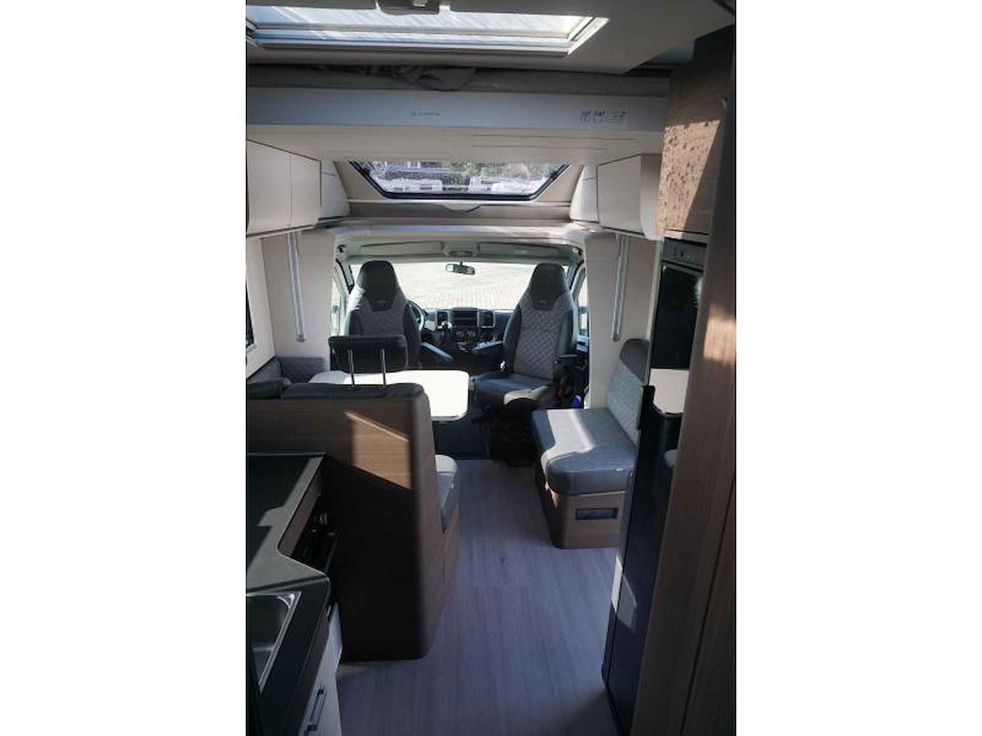 Adria Matrix Supreme 670 SL !!VERKOCHT!!! - 15/17