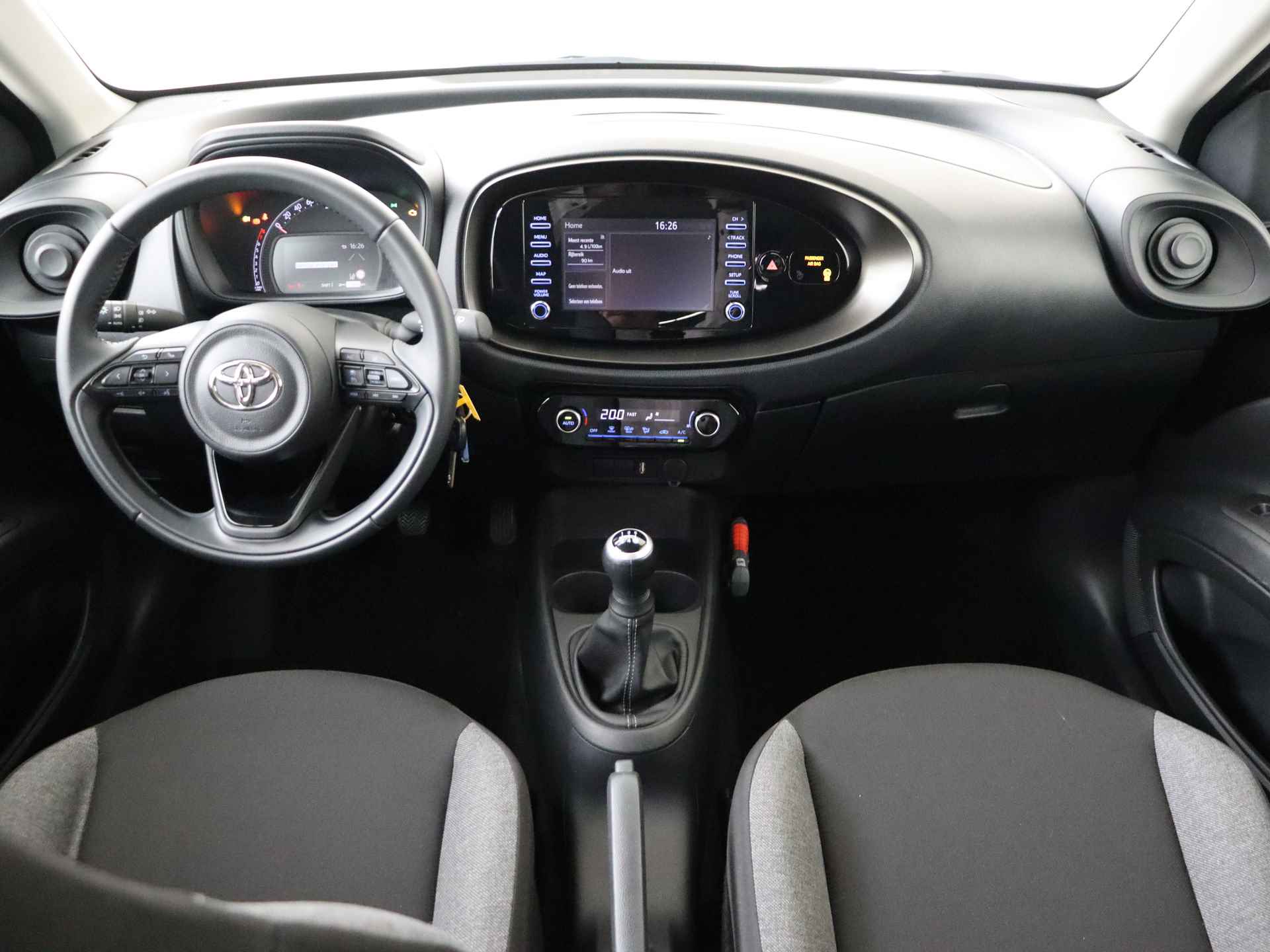 Toyota Aygo X 1.0 VVT-i MT first | 1e Eigenaar | Camera | Cruise Control/Adaptive | LED | DAB+ | Climate Control | - 6/44