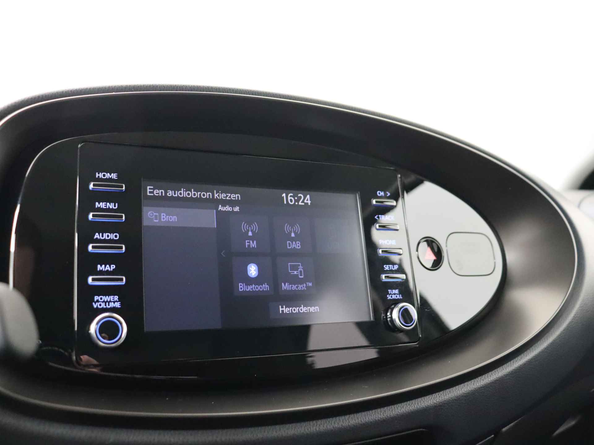 Toyota Aygo X 1.0 VVT-i MT first | 1e Eigenaar | Camera | Cruise Control/Adaptive | LED | DAB+ | Climate Control | - 8/44